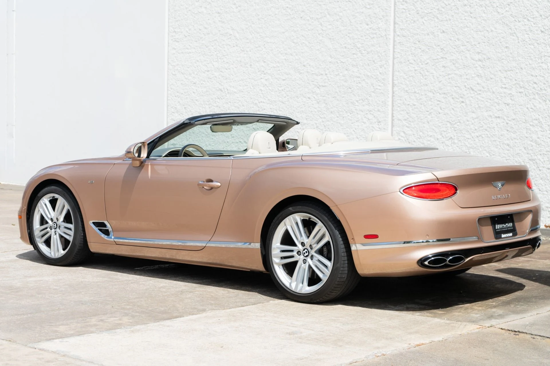 mph003_2153995299_Used_2022_Bentley_Continental_GTC_V8_1789509721_13af096576