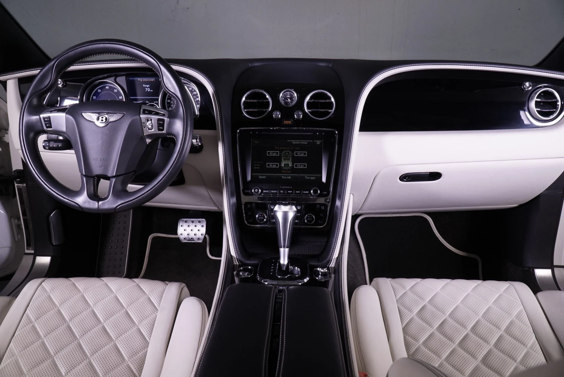 mph003_2166427995_Used_2016_Bentley_Continental_GT_V8_S_1762279625_8c99c5908a