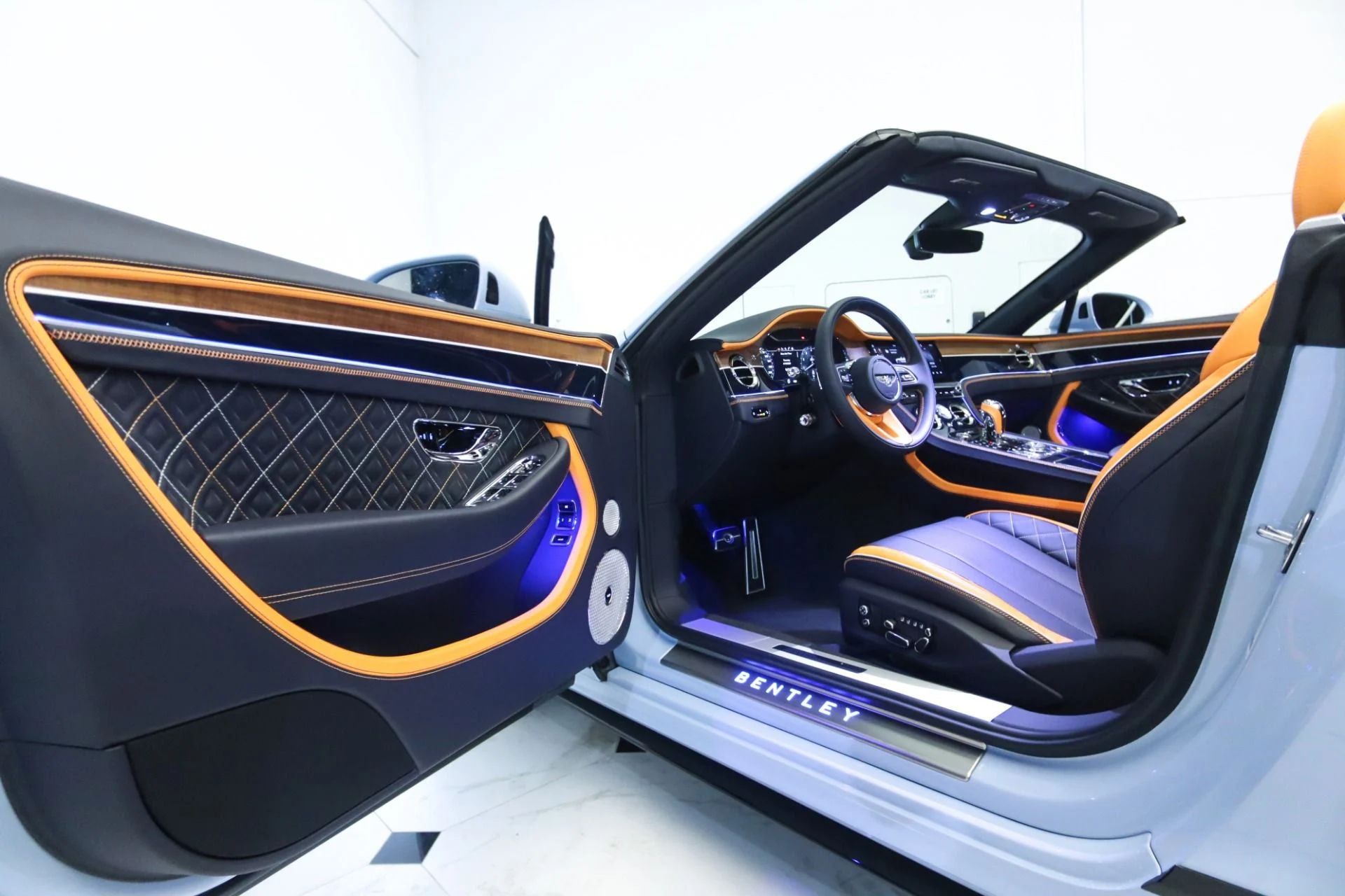 mph003_2167958944_Used_2024_Bentley_Continental_GTC_Speed_1744369762_b8f856459a