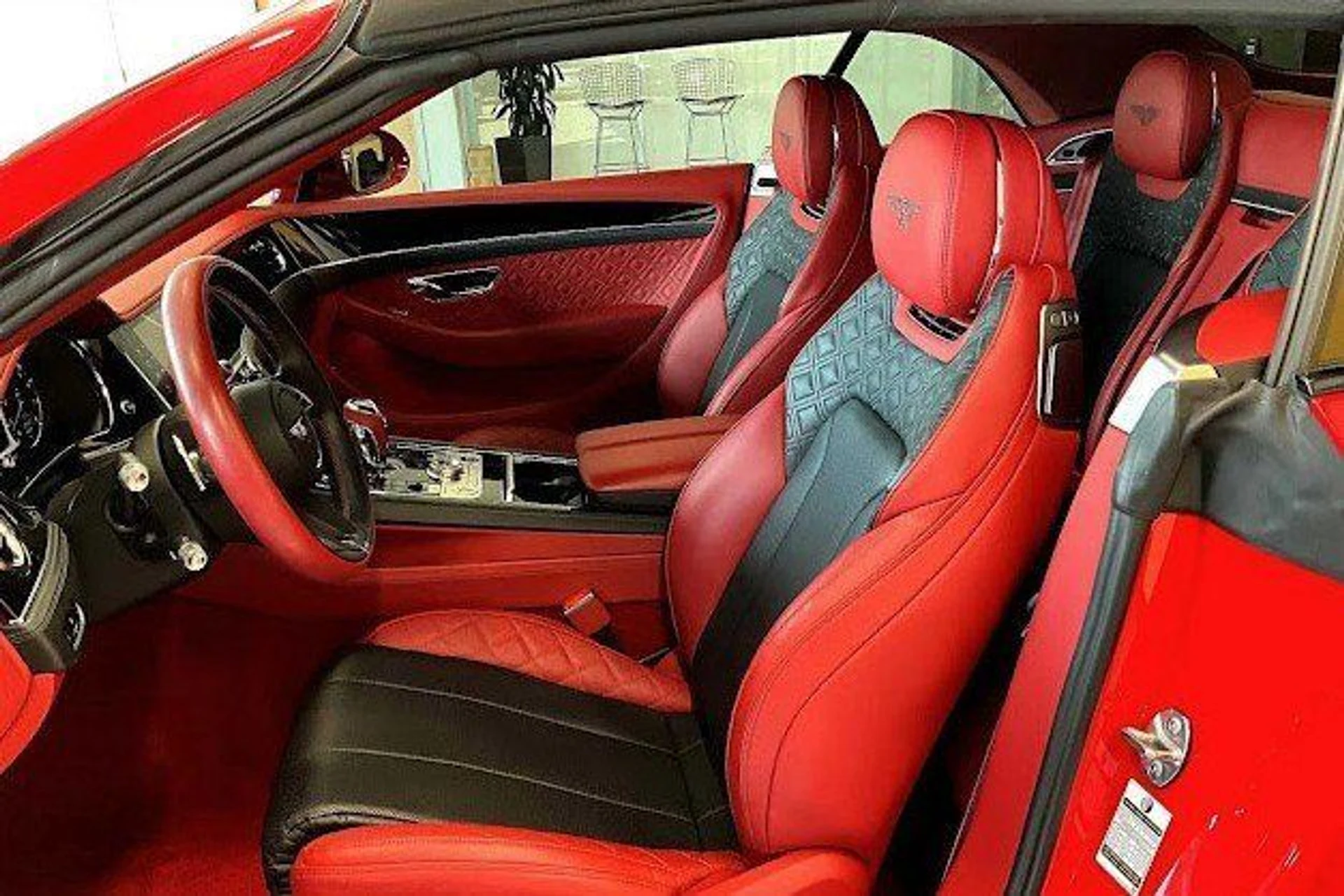 mph003_2169801668_6da83e7c4857e56290125cba324b461bx_6f097df6dc