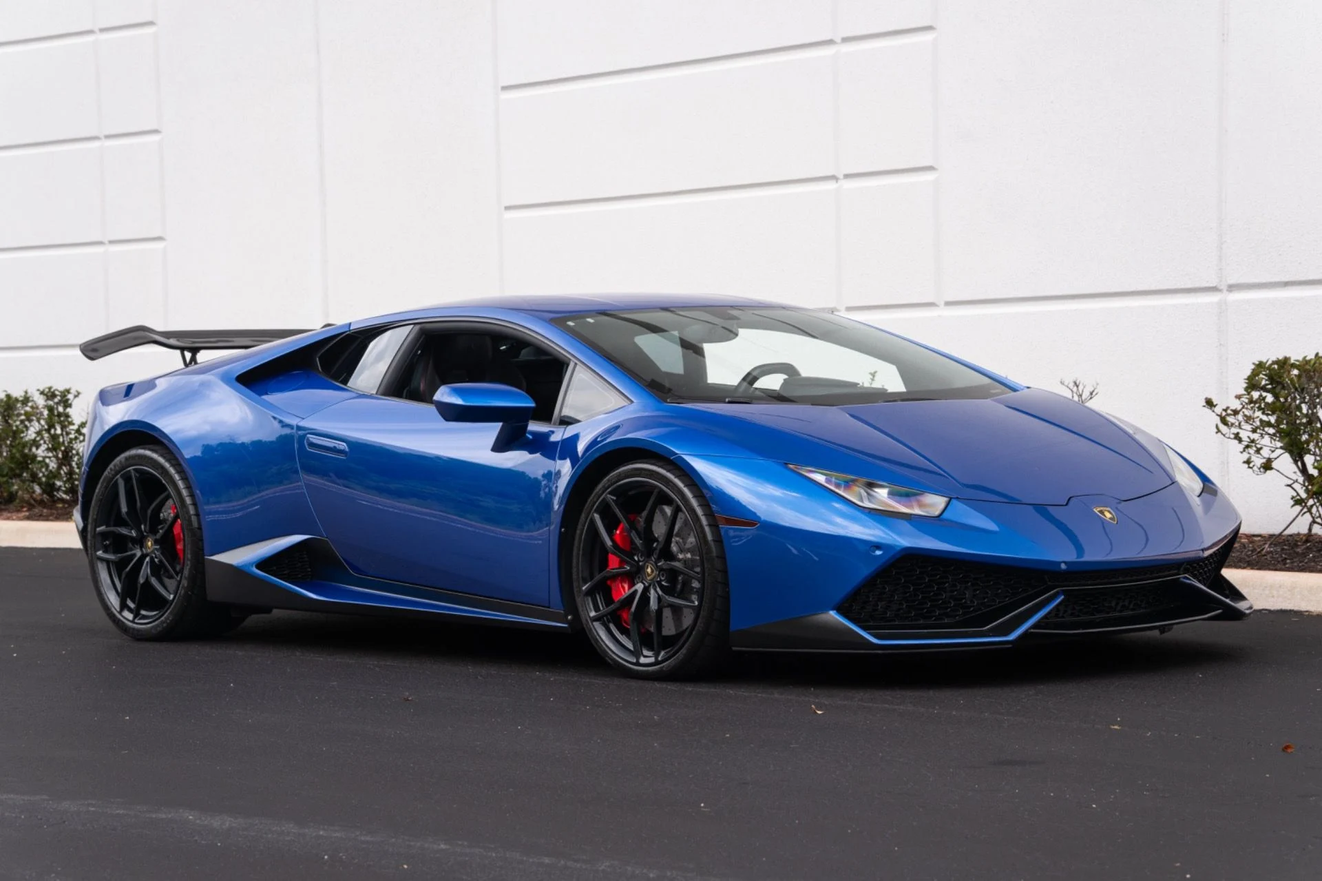 mph003_2171723578_Used_2015_Lamborghini_Huracan_LP_610_4_1780446414_c18783db0c