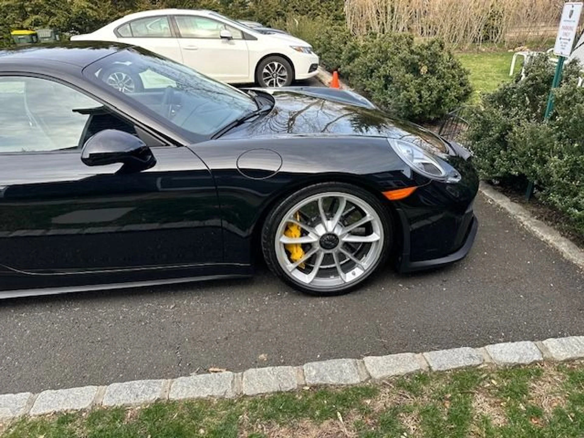 mph003_2179943442_Used_2018_Porsche_911_GT_3_1775691132_a195ac2aaa