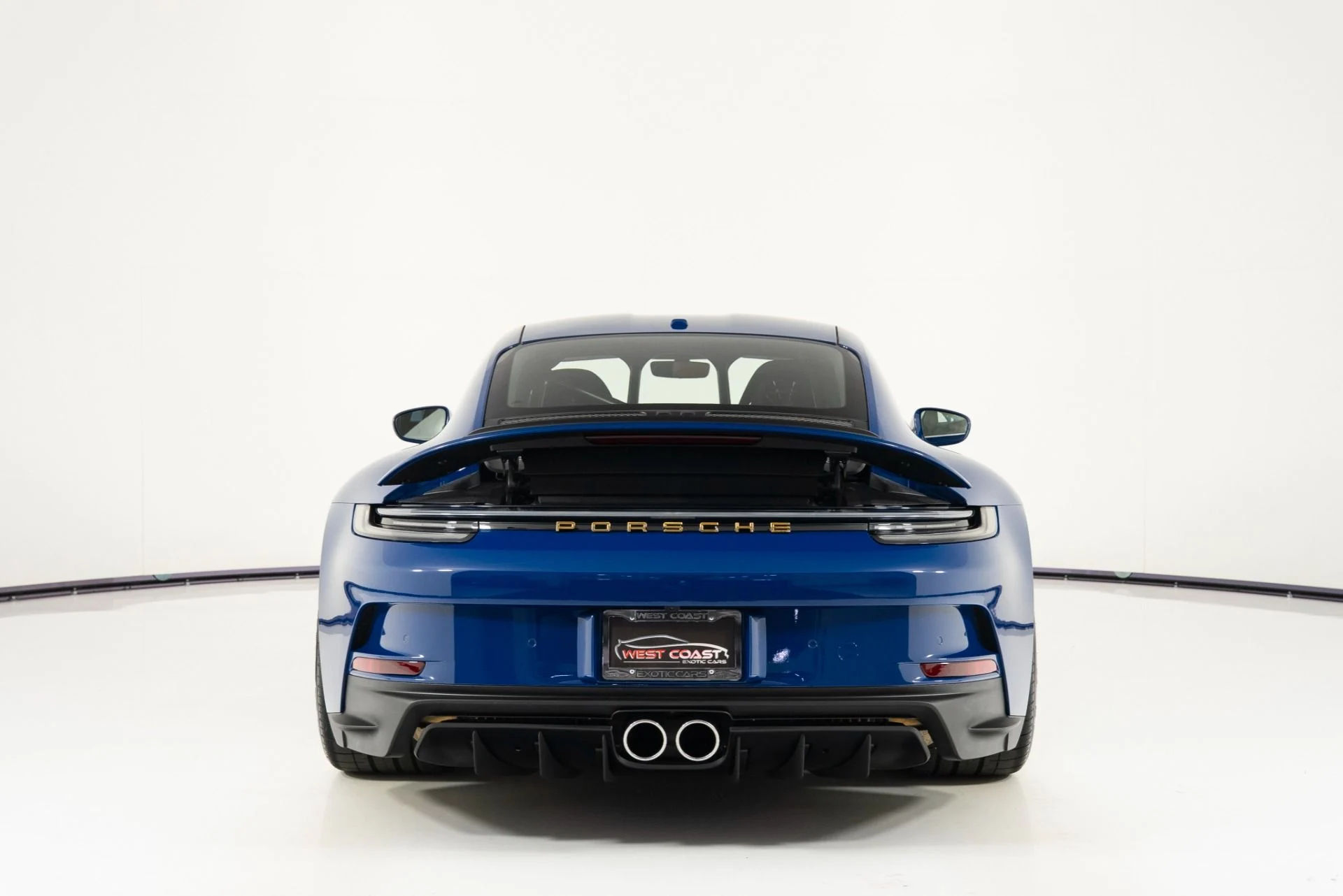 mph003_2183665321_Used_2024_Porsche_911_ST_1758136875_525fccae87