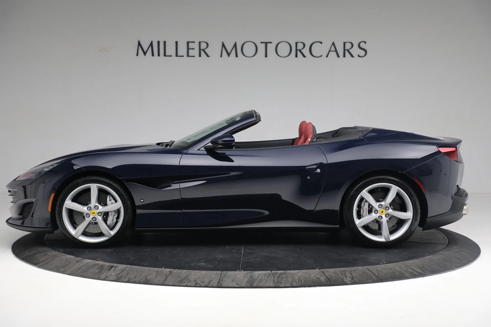 mph003_2186739912_Used_2019_Ferrari_Portofino_b37425e9e7