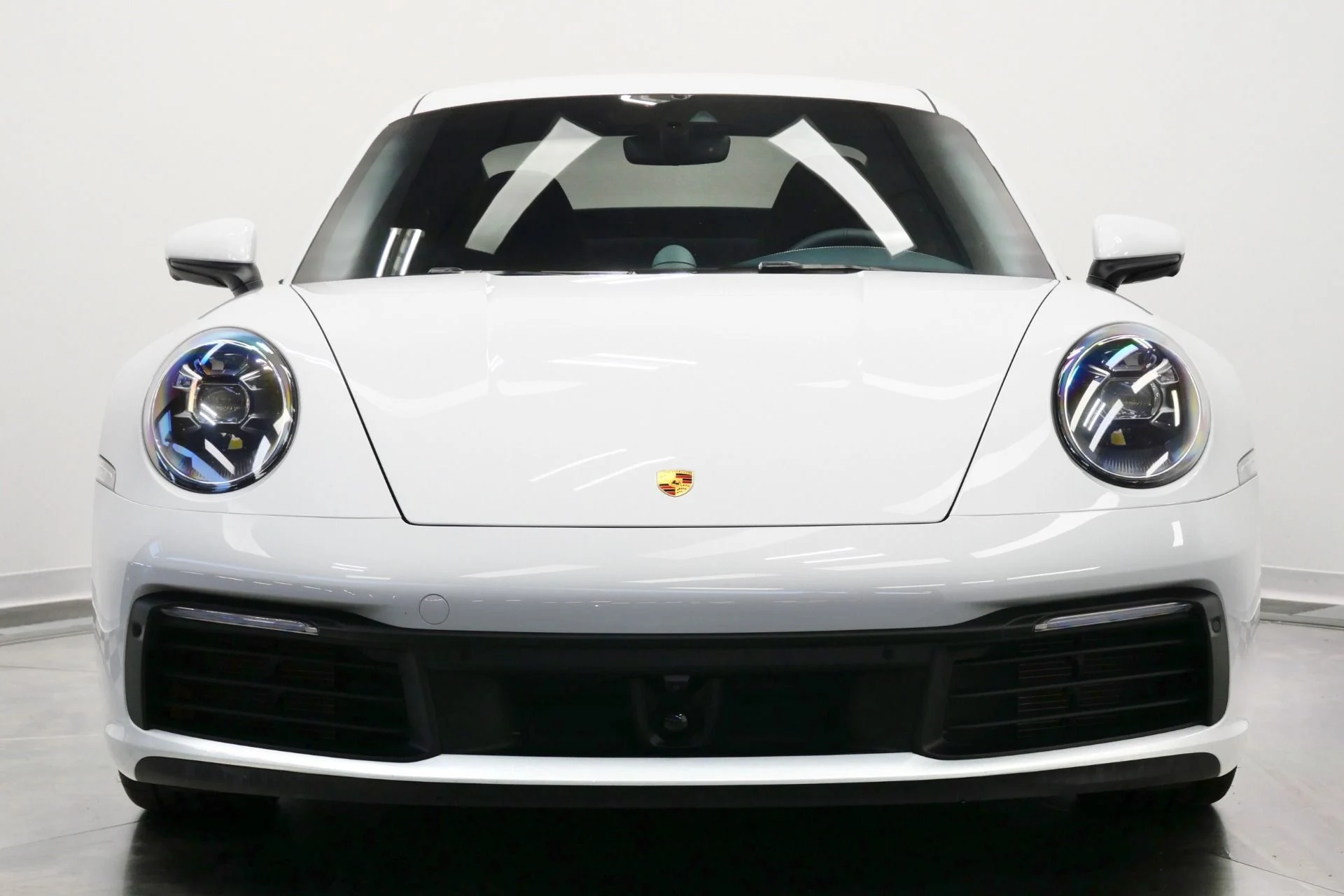 mph003_2189794507_Used_2020_Porsche_911_Carrera_Premium_Package_Leather_Interior_Package_1773071212_3225cf75e8