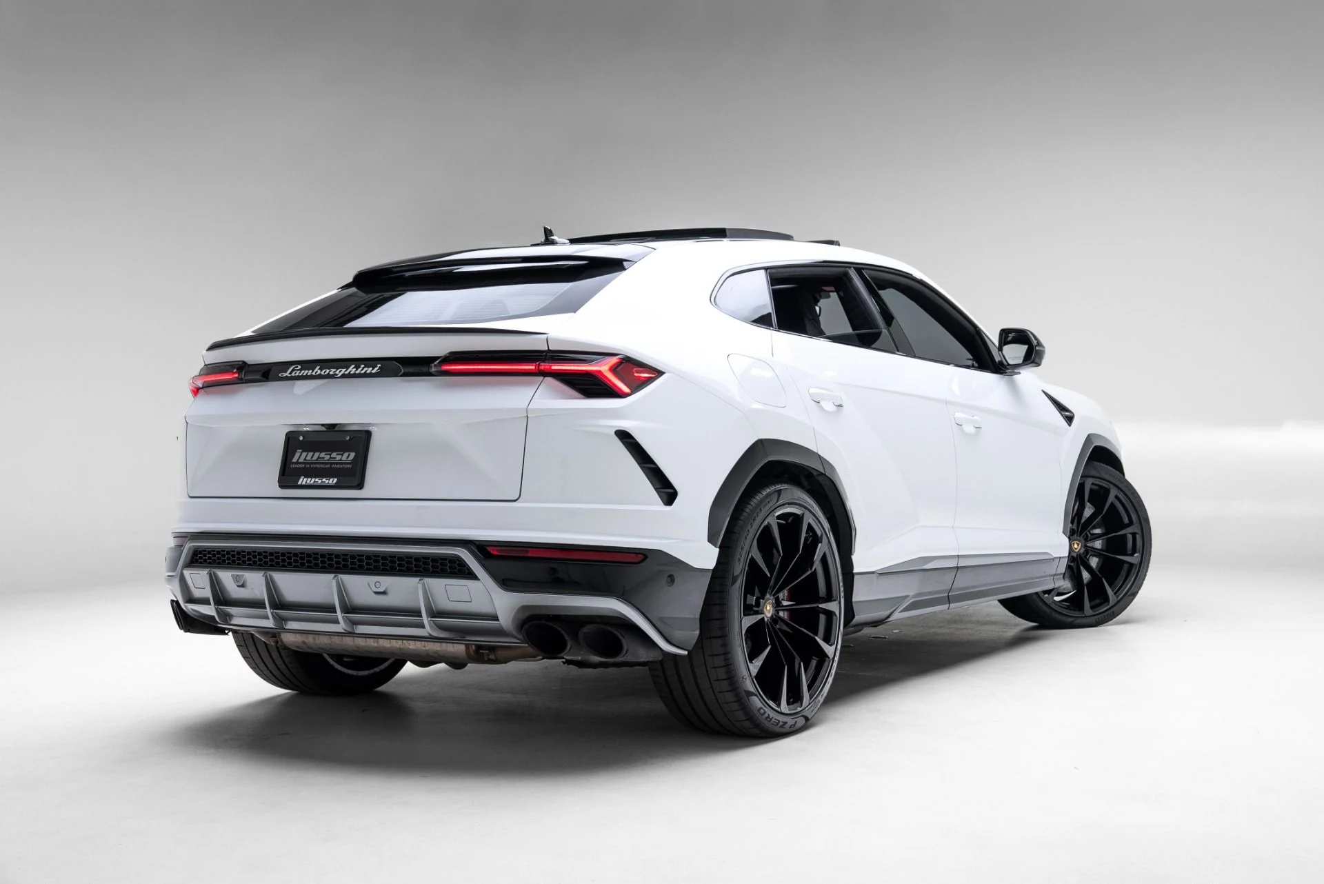 mph003_2190623016_Used_2021_Lamborghini_Urus_1775759137_7ddaa11c0b
