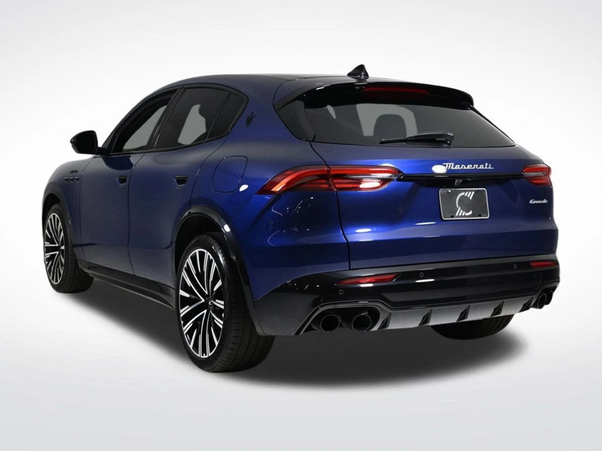 mph003_2201063635_used_2025_maserati_grecale_modena_11350_22941787_3_1024_83cc23fd53