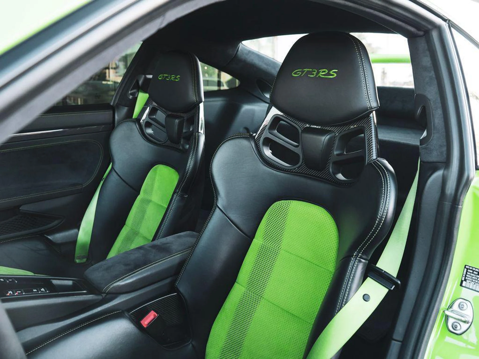 mph003_2201078063_L_Lumc_S_qg_Qwc4m_Ne2rju6x_E_Ro_Yo_90620cb4b4