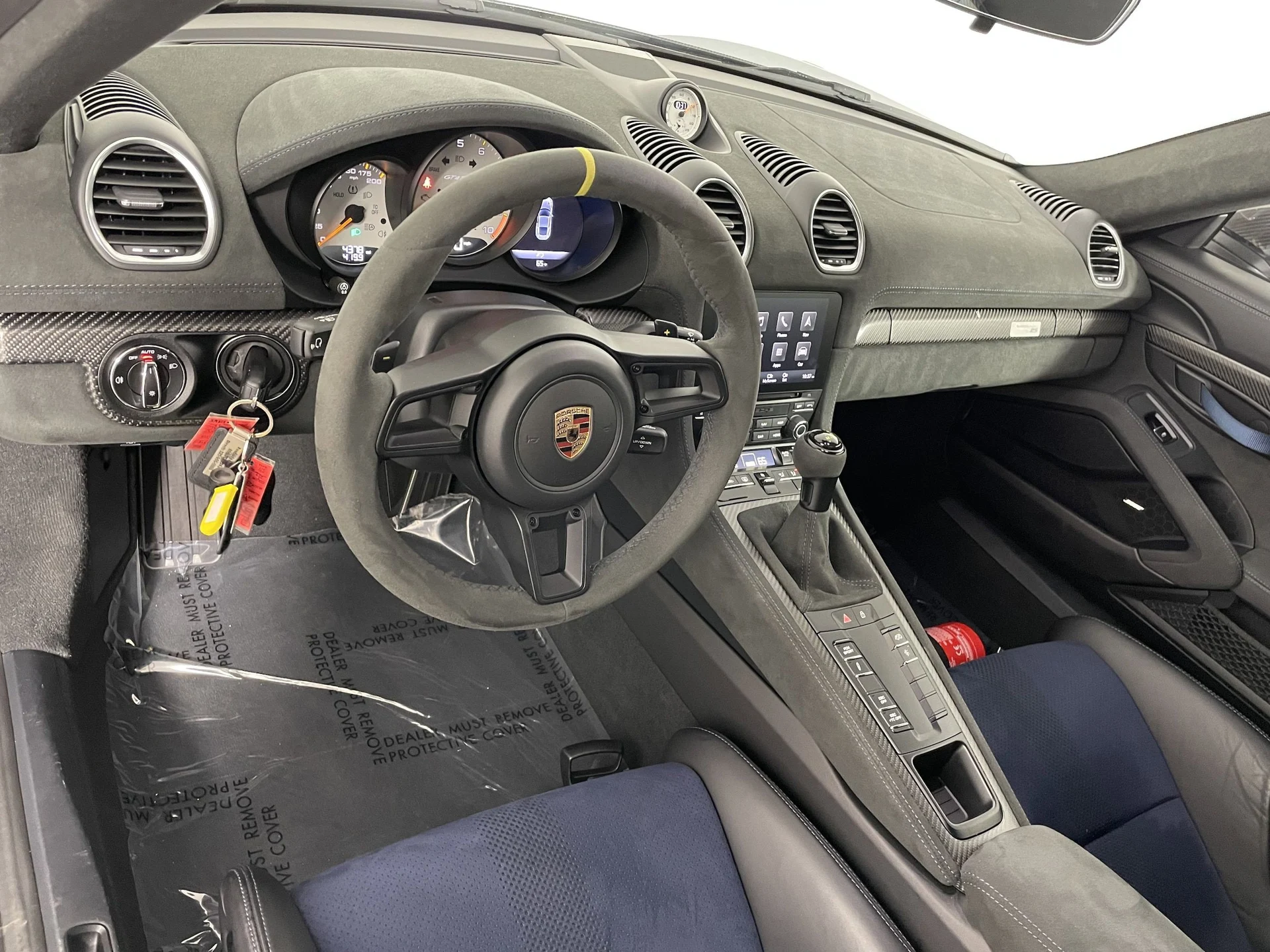 mph003_2203612083_c595035c14a2fbea28f3c35b34421a8fx_836fd3adfb