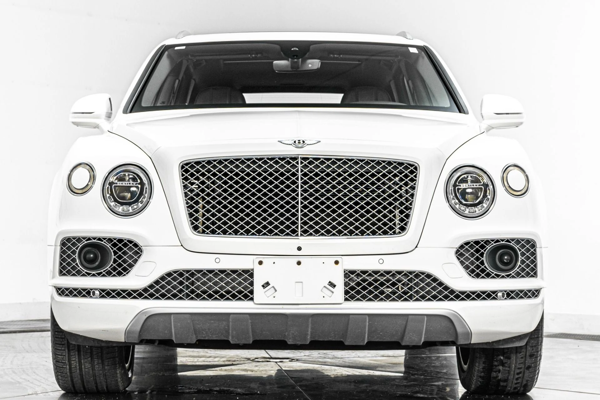 mph003_2213181476_Used_2018_Bentley_Bentayga_Activity_Edition_1786648864_ab77da5e90
