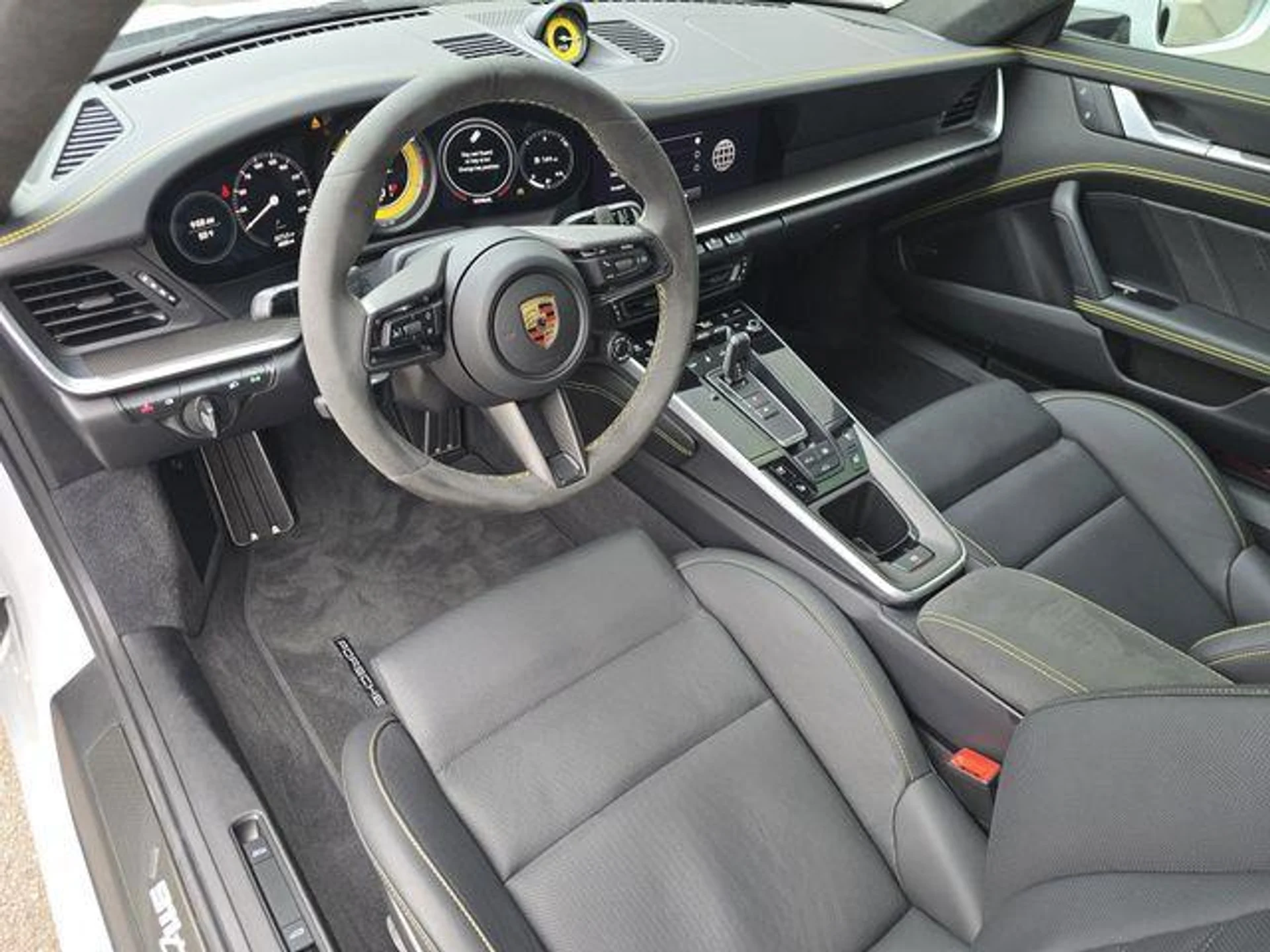 mph003_2215752693_QGO_Exe_CE_Pi_UQLQH_6_pp9_Xi47h_A8_b751e4c5ca