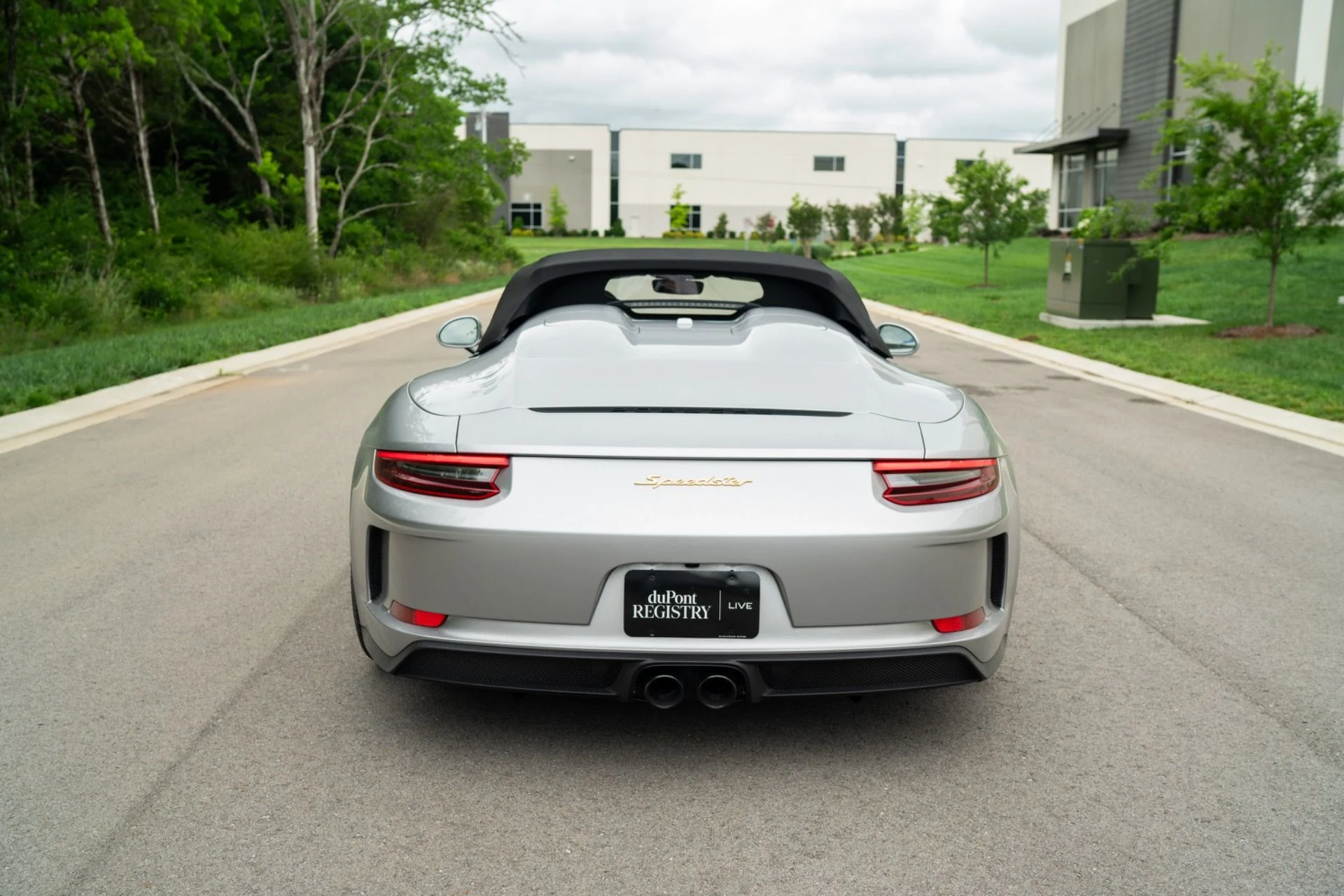 mph003_2219965818_Used_2019_Porsche_911_Speedster_1781559718_226bcfee03