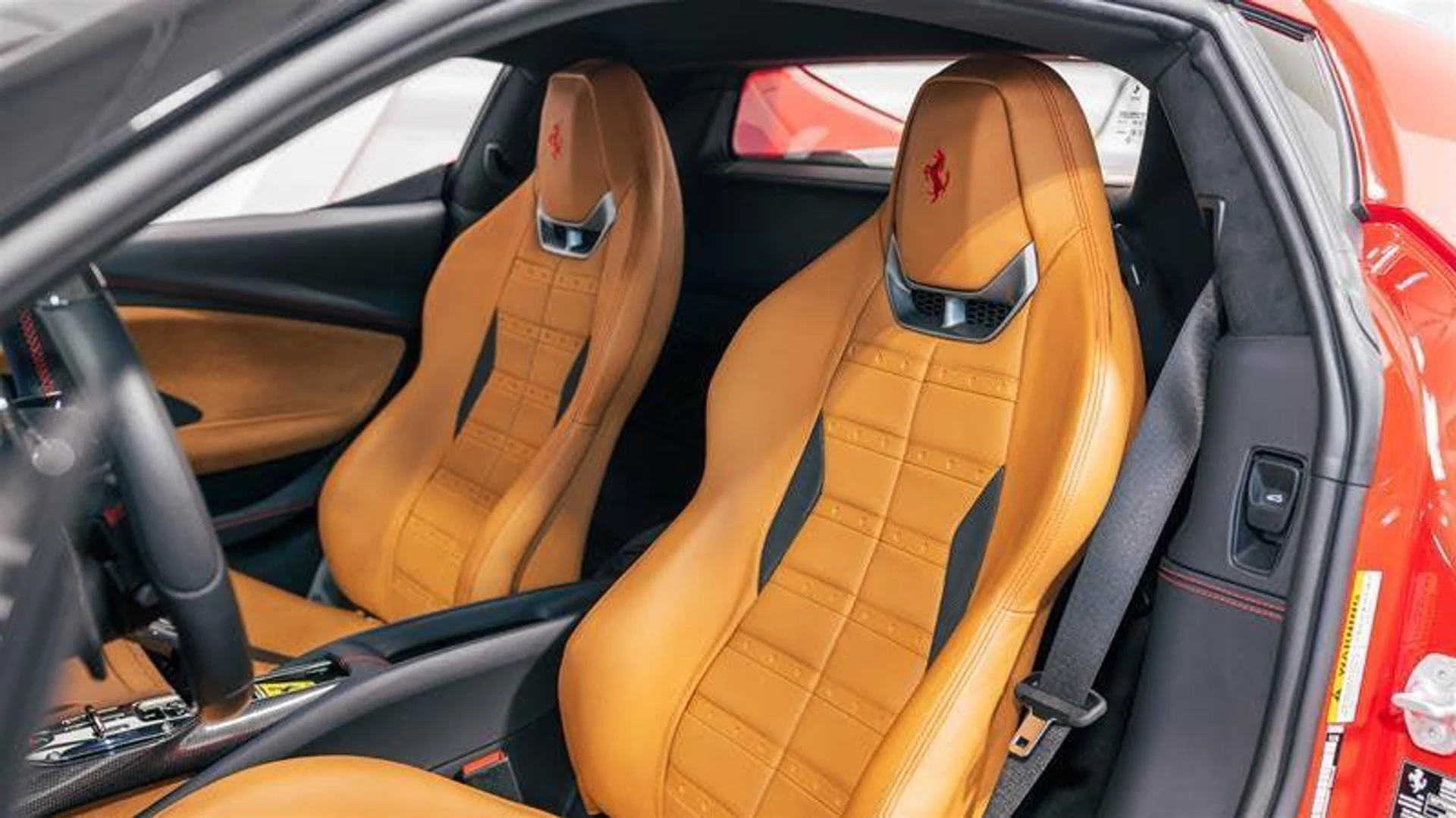 mph003_2220459936_Used_2024_Ferrari_296_GTB_Base_1782922884_48ace363cb