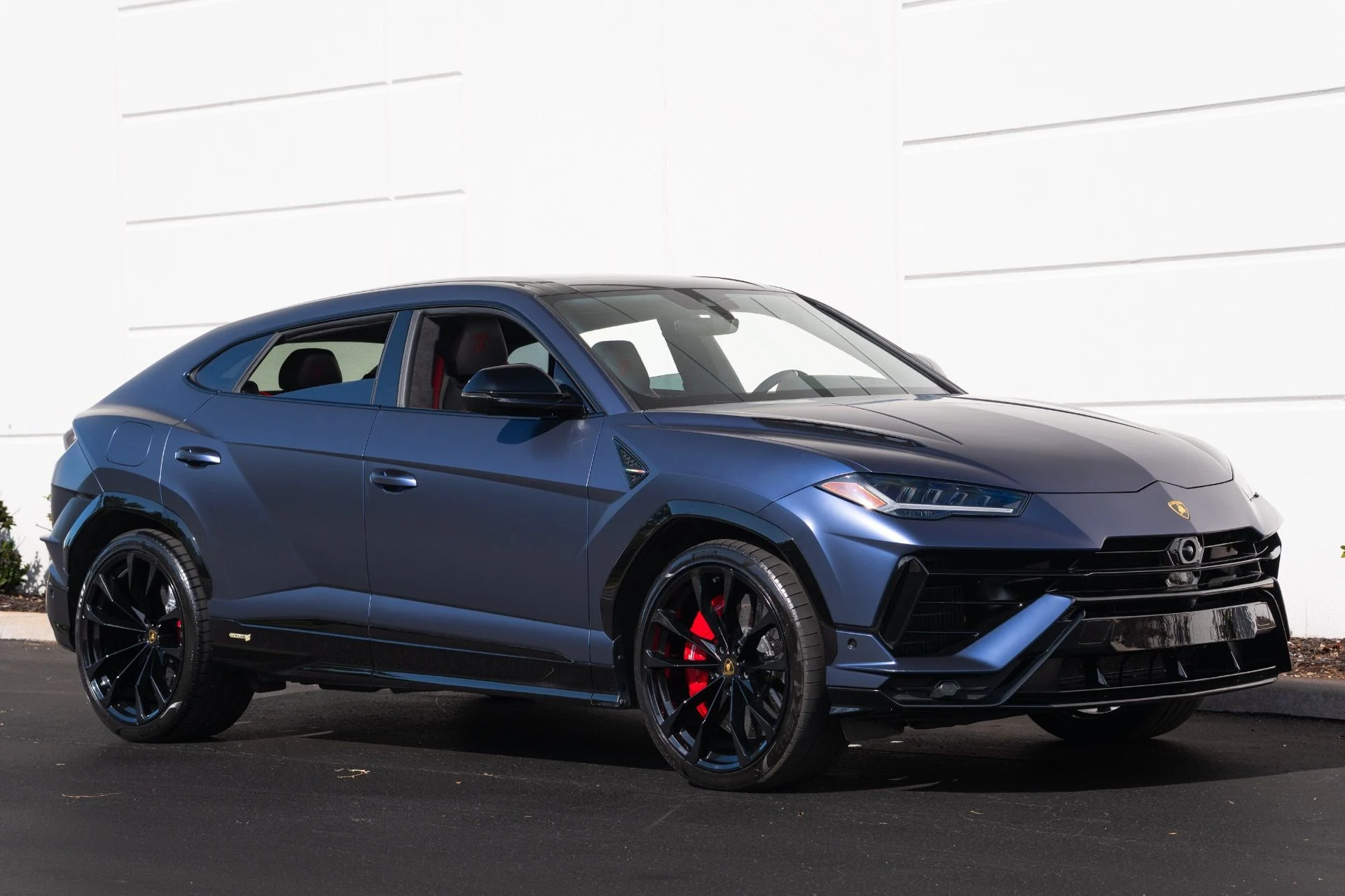 mph003_2223218994_Used_2024_Lamborghini_Urus_S_1781216022_1af7965302