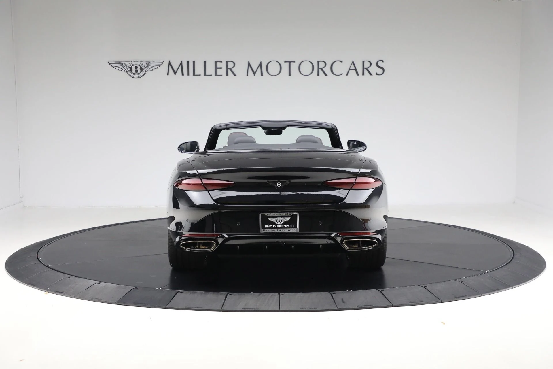 mph003_2226423354_New_2025_Bentley_Continental_GTC_Black_Edition_641c8aa57c