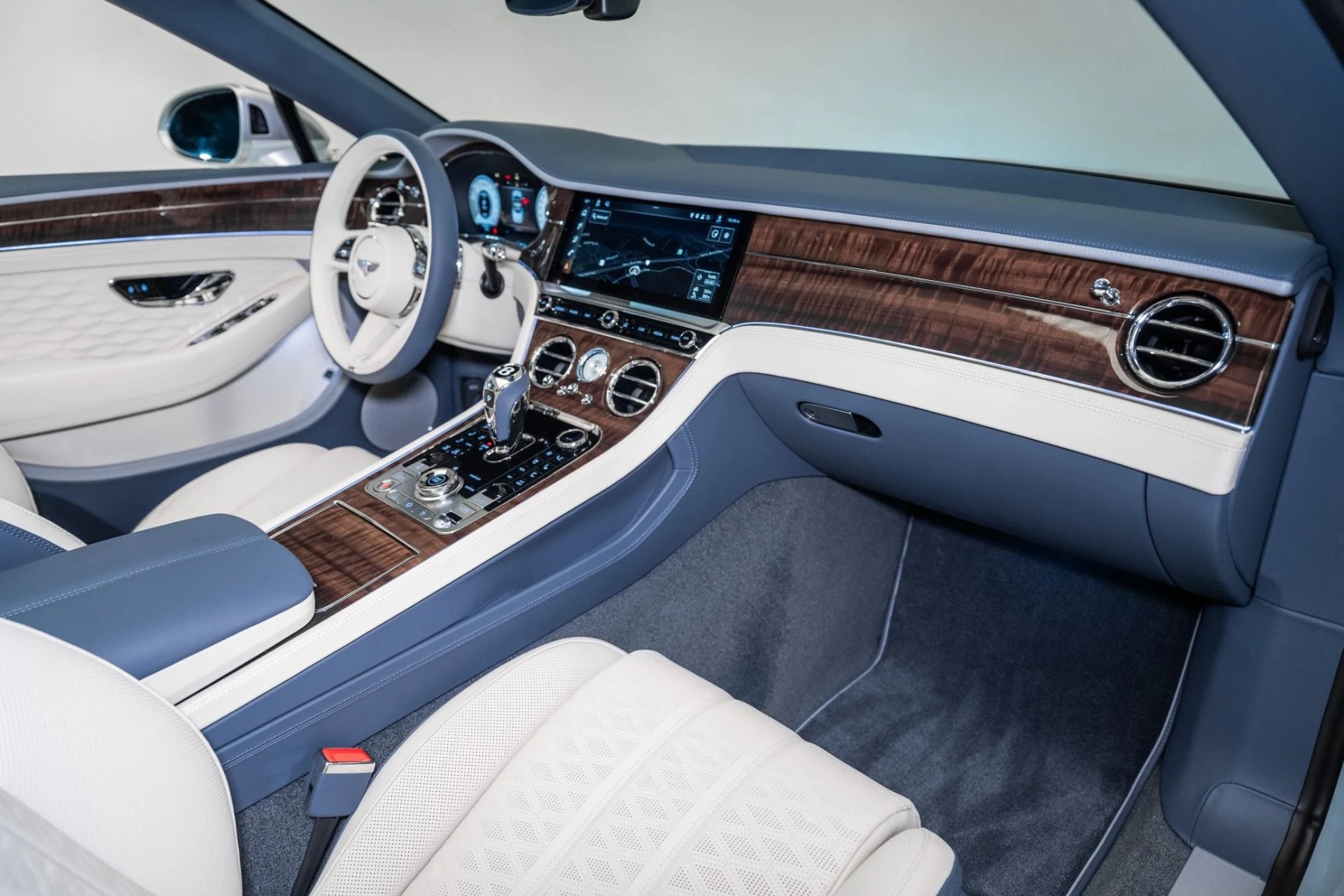mph003_2231594939_New_2025_Bentley_Continental_1754062657_b97dc3bf6e