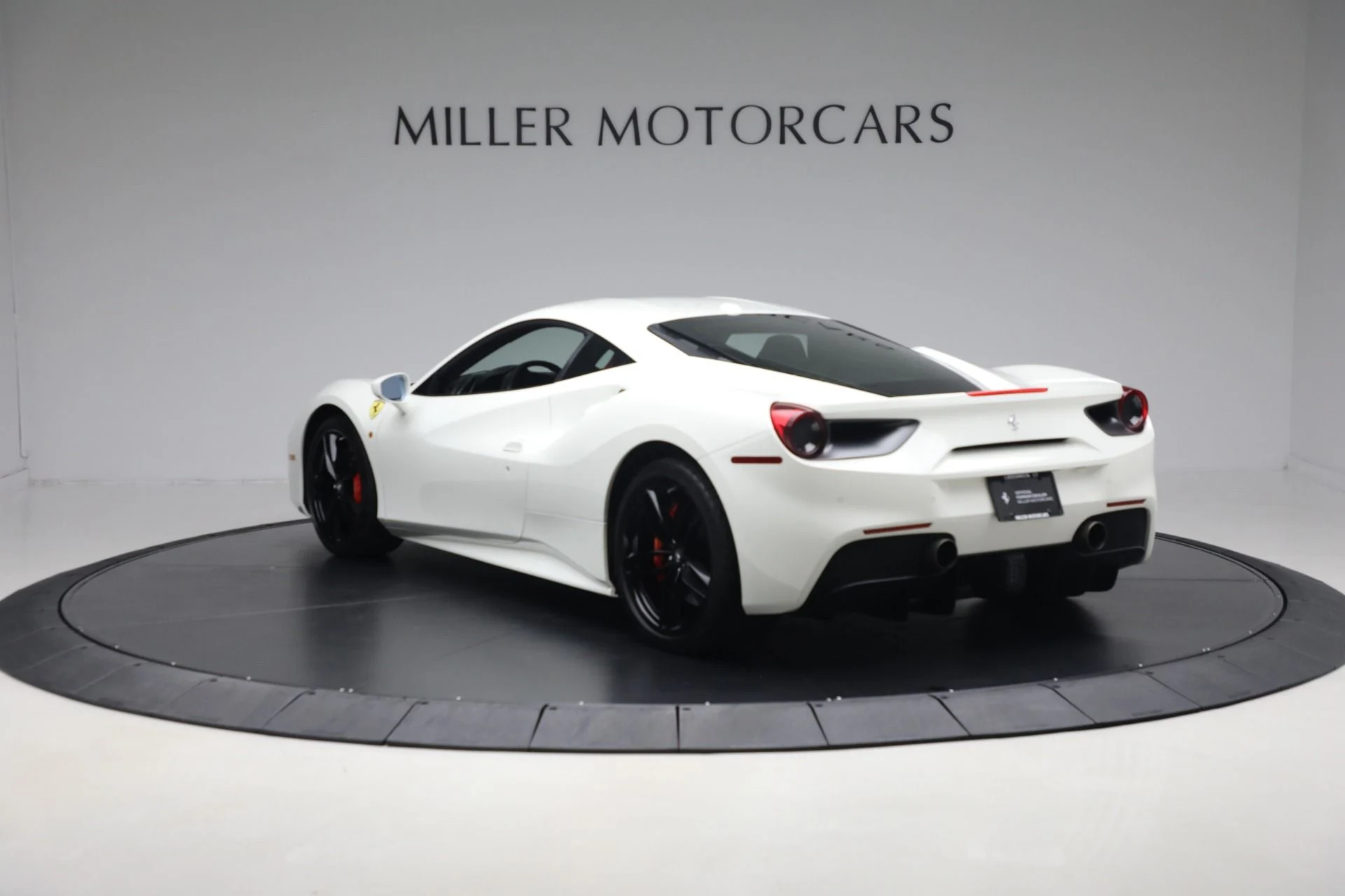 mph003_2232830658_Used_2016_Ferrari_488_GTB_25ef3f1766