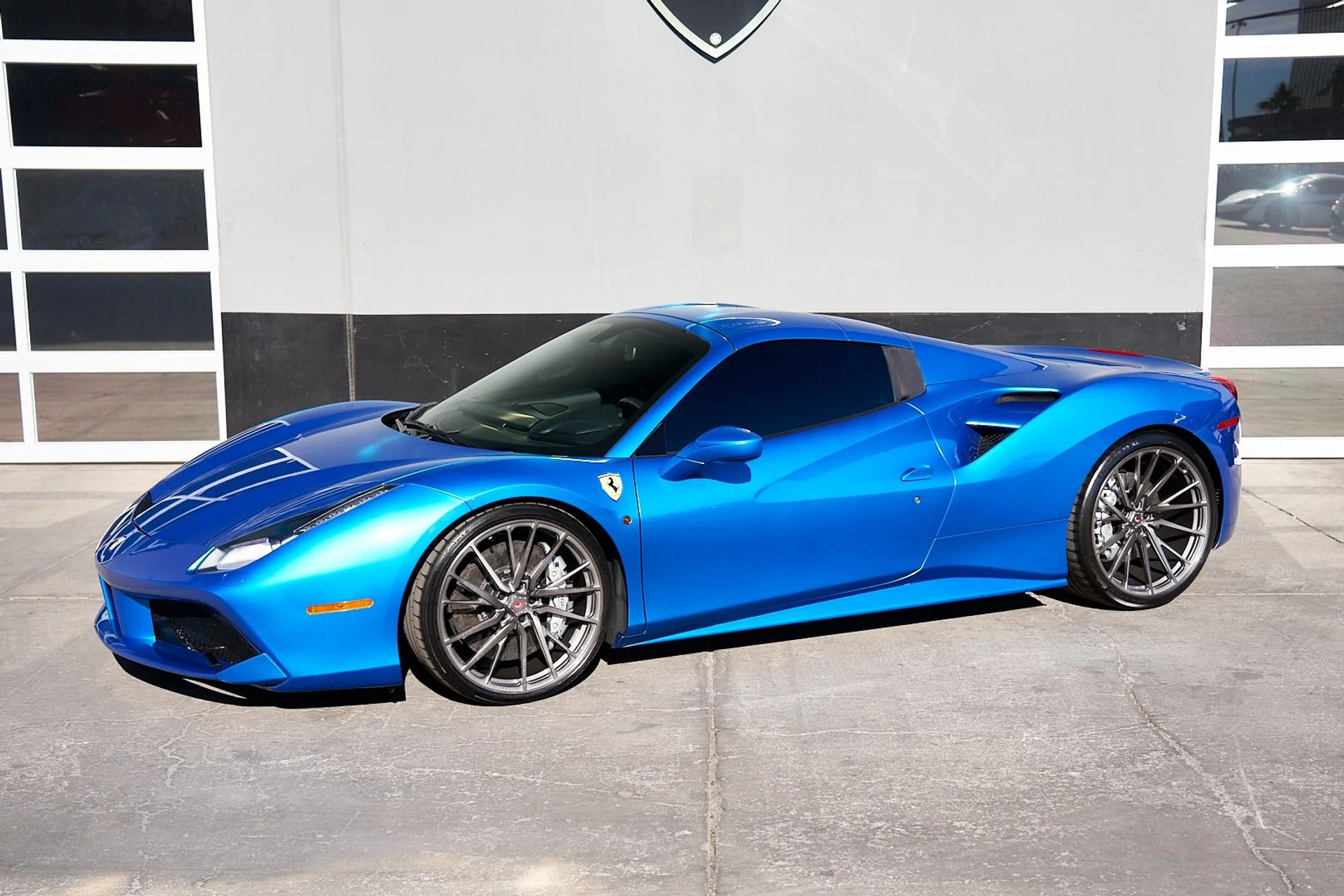 mph003_2233132206_Used_2016_Ferrari_488_Spider_Base_1736016908_d1ba370f7a