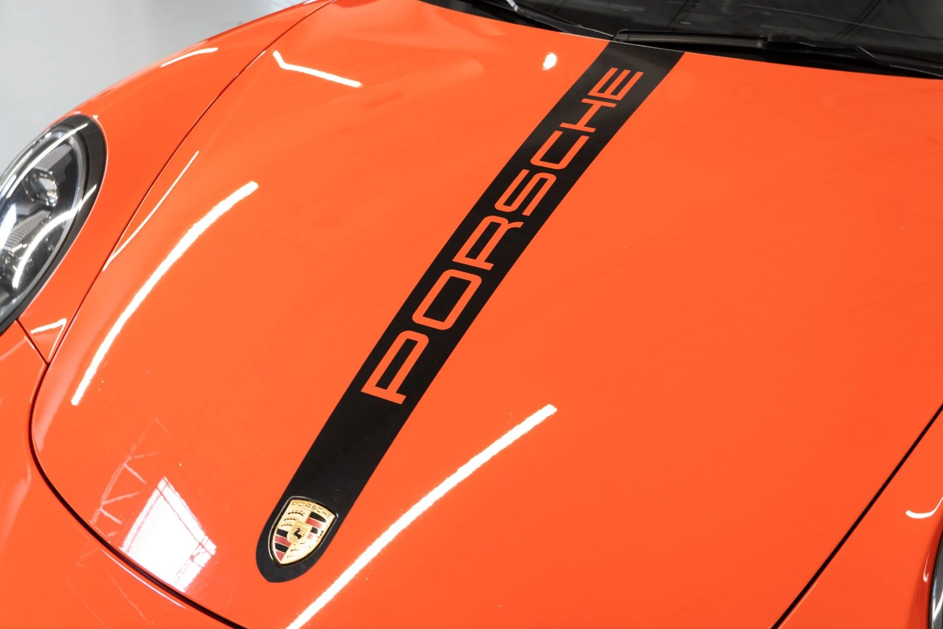 mph003_2242432081_Used_2016_Porsche_911_Turbo_S_1752691183_9015b74148