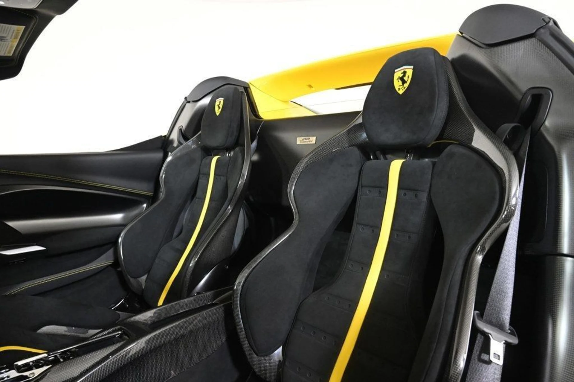 mph003_2243736343_b1121ee33ce94c3b9fc3bbf7a6097933_3376807105