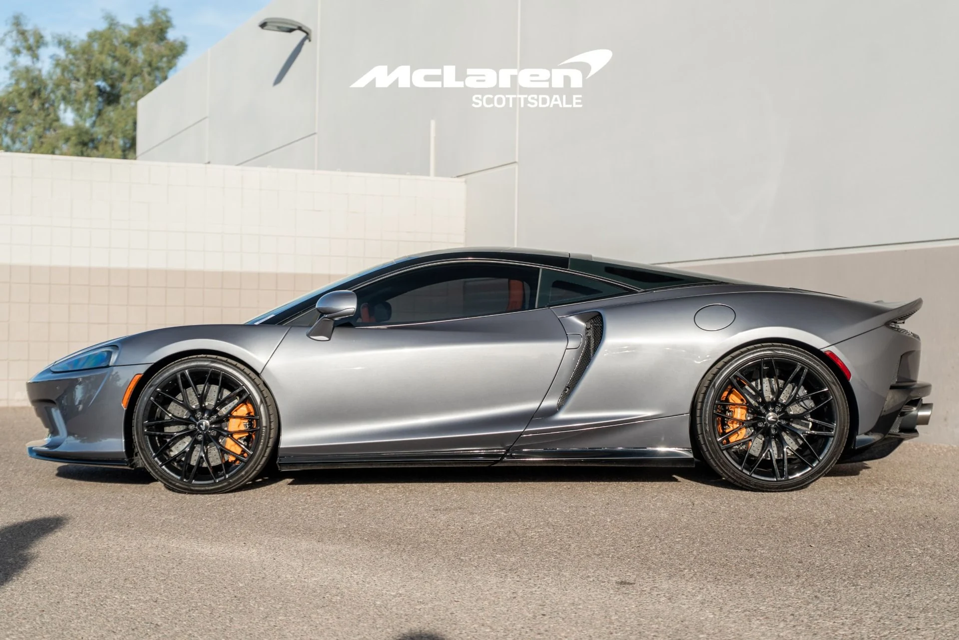 mph003_2248155965_Used_2023_MCLAREN_GT_1772469190_5e6f128ff0