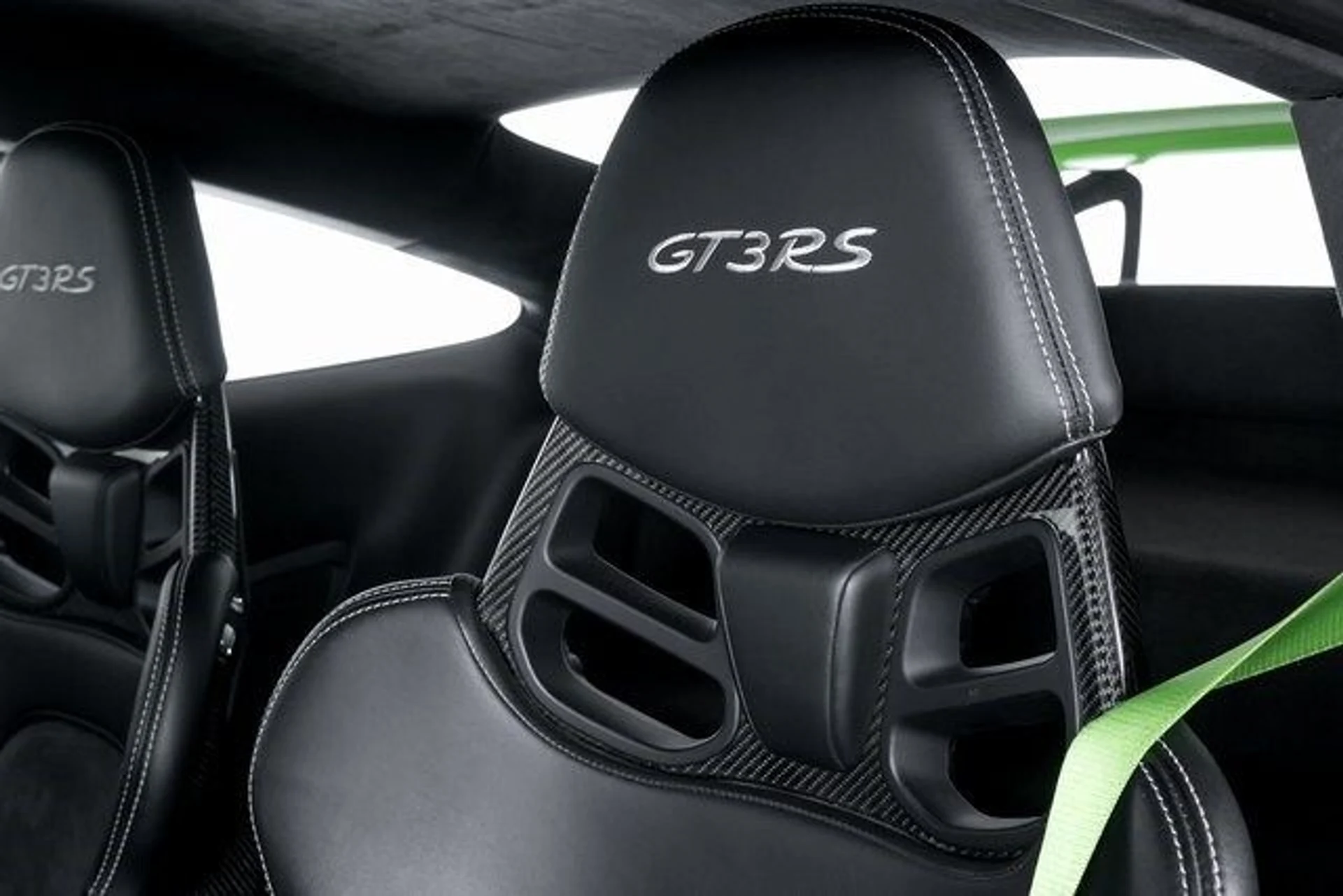 mph003_2250098033_d98e371b98628bf8c5c81cd5fcbe8ed7x_a49c711d6a