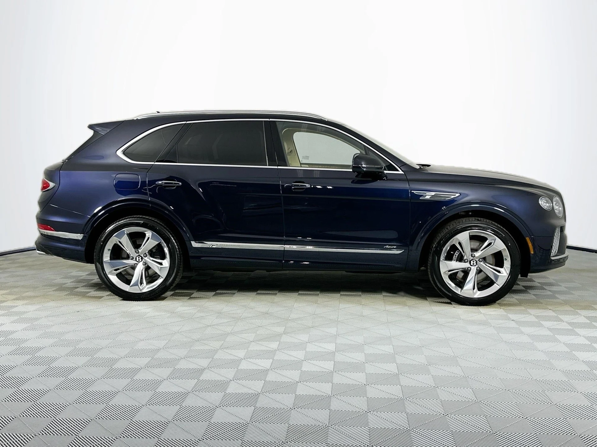 mph003_2257954161_4_e2f61685e6