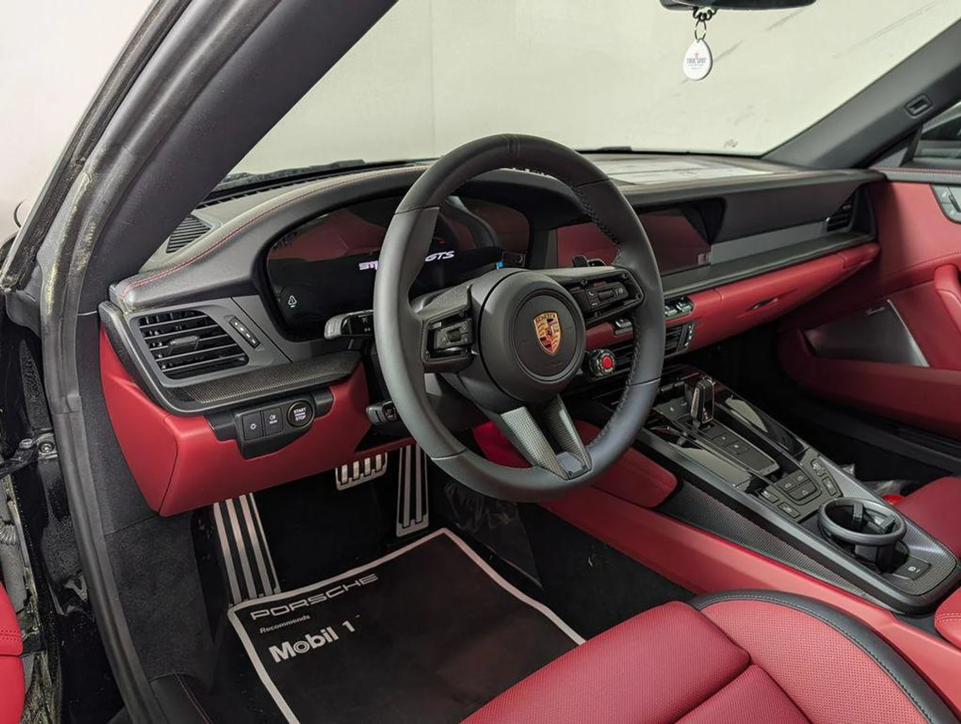 mph003_22606759_e_D95ggzr_J_Eck4_C9_Wb_Kw_IP_4e_Me6_Q_bbcb3e0be7