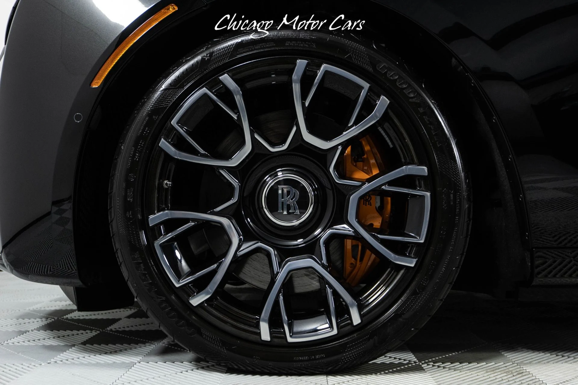 mph003_2262696413_13458_p4_l_b140487990