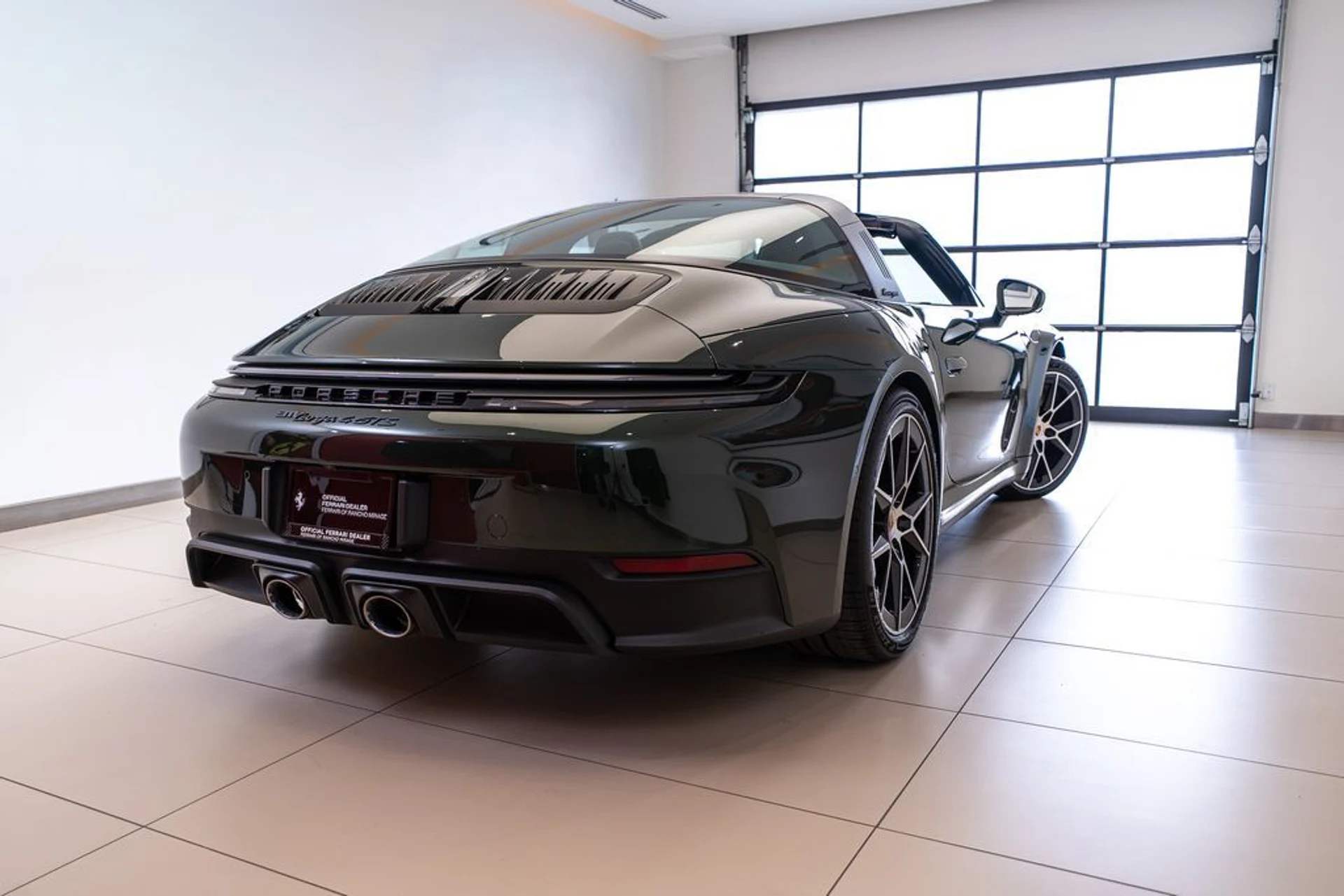 mph003_2263506309_4bf4b626_c57f_420e_87b7_f5ed6e5552ad_2360b7a2be