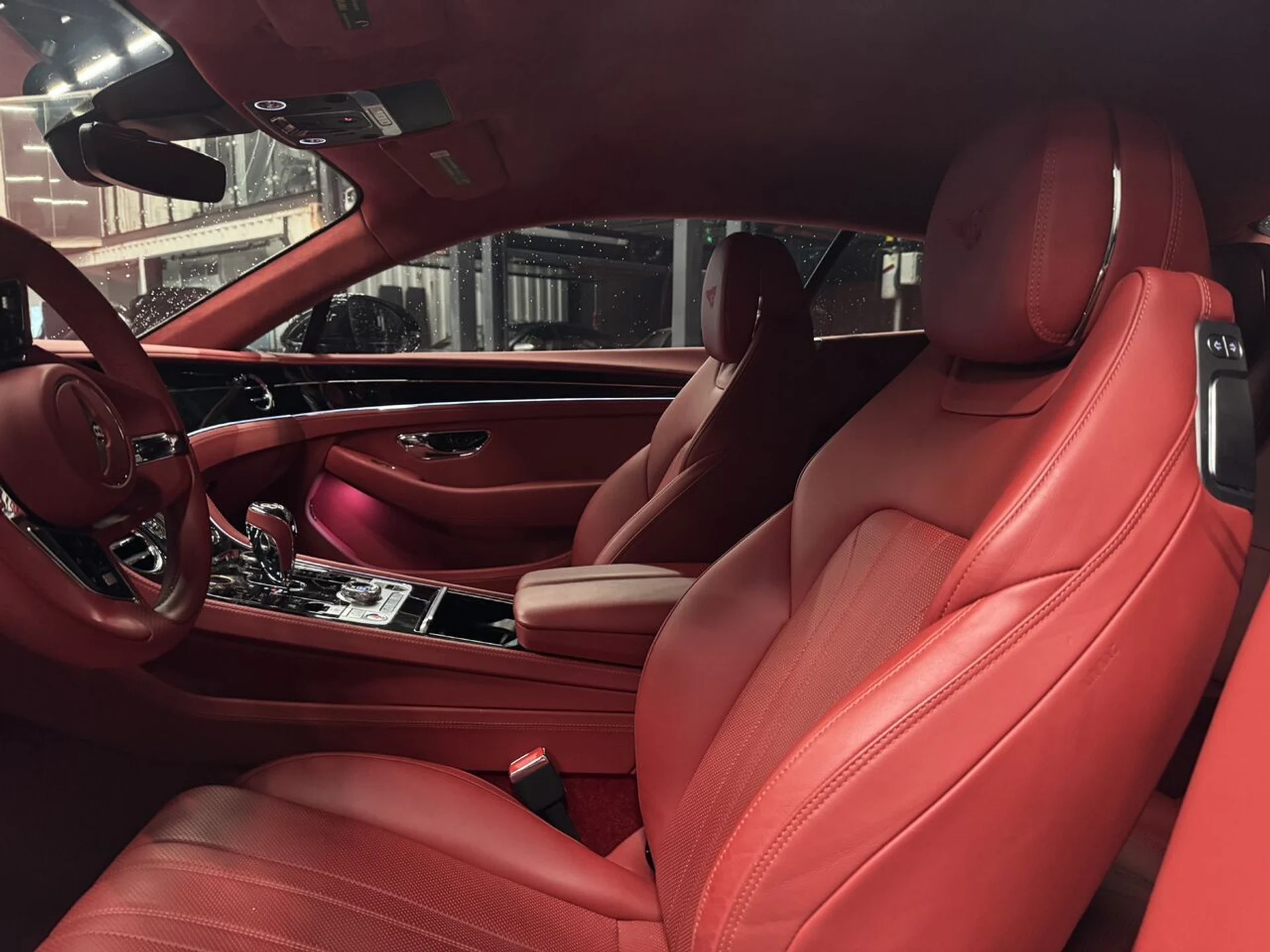 mph003_2274559806_bentley_continental_2020_f8fc0f796d