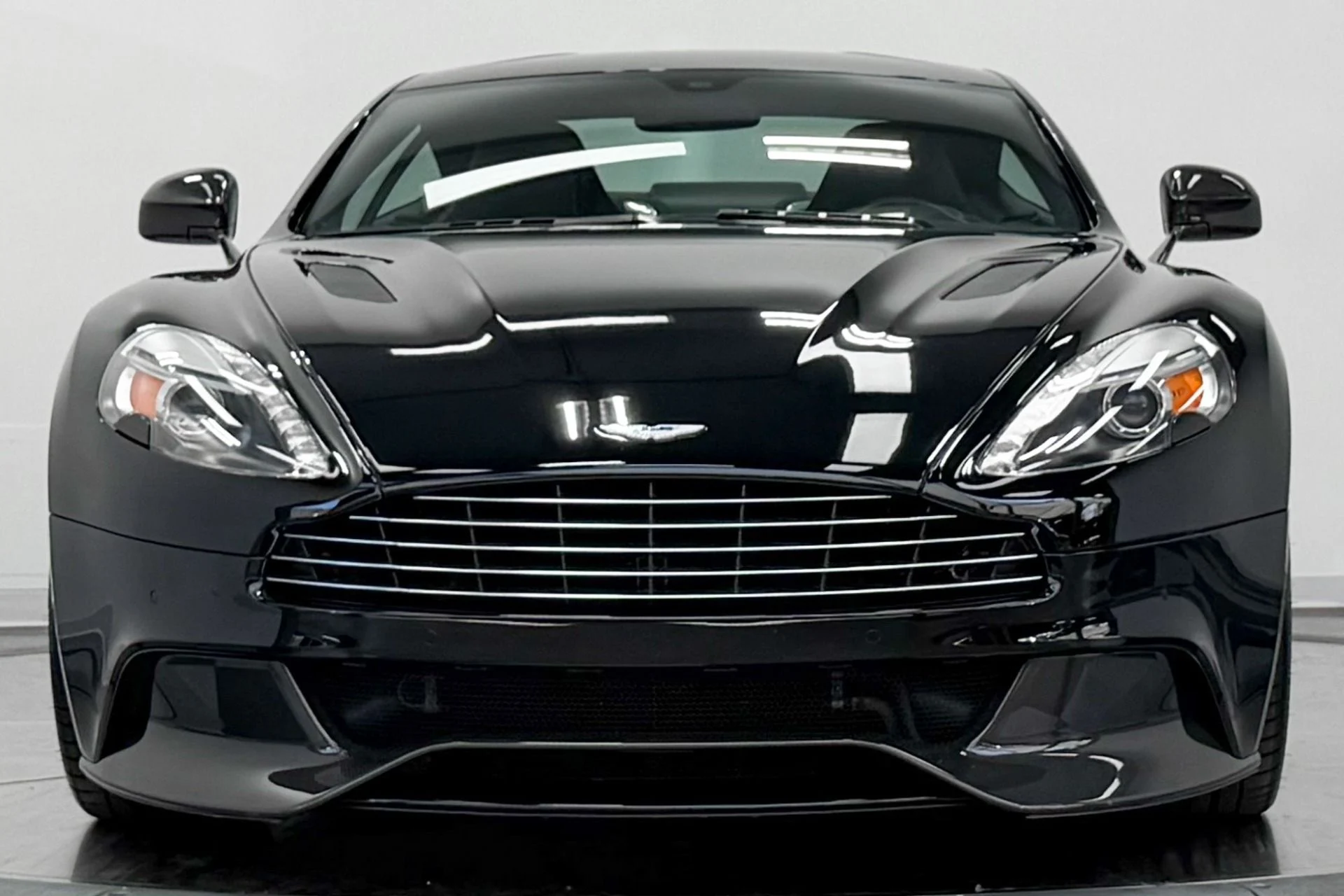 mph003_229040468_Used_2016_Aston_Martin_Vanquish_V12_Power_Low_Miles_Hourglass_Quilting_1784928754_af7595aae0