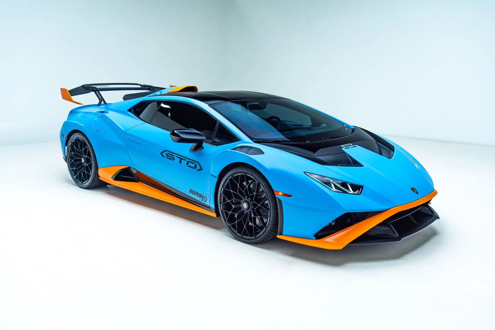 mph003_2290976763_Used_2024_Lamborghini_Huracan_STO_Alpha_10_Twin_Turbo_1786644416_dd114a249d