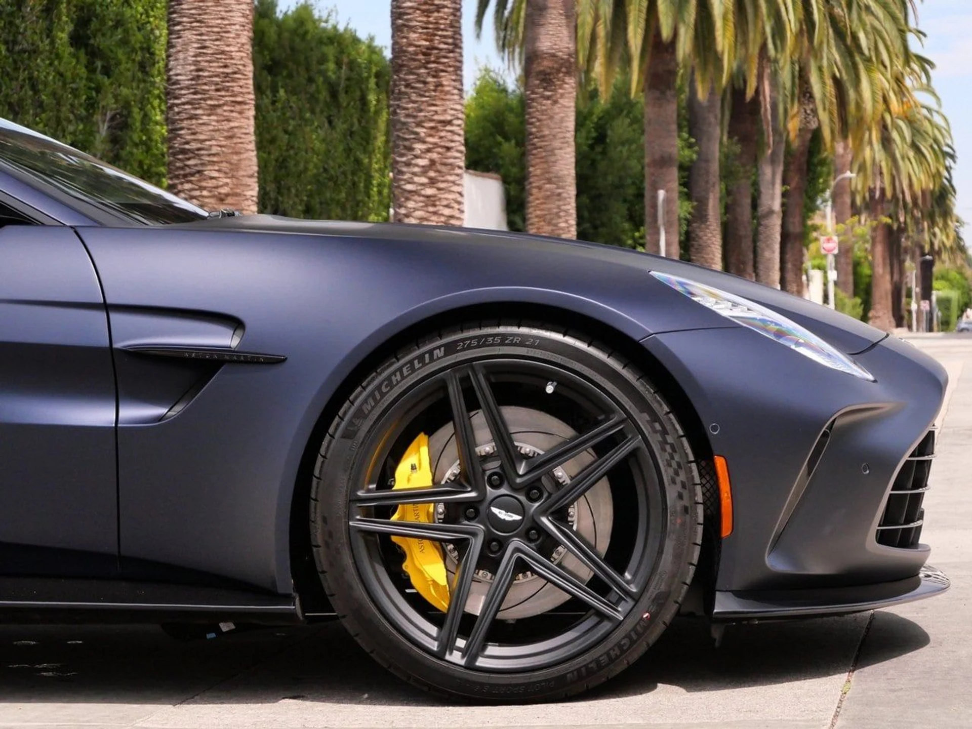 mph003_2296126815_98faf360791018e9abe4b74e1cfc1348x_1b51af4f6b