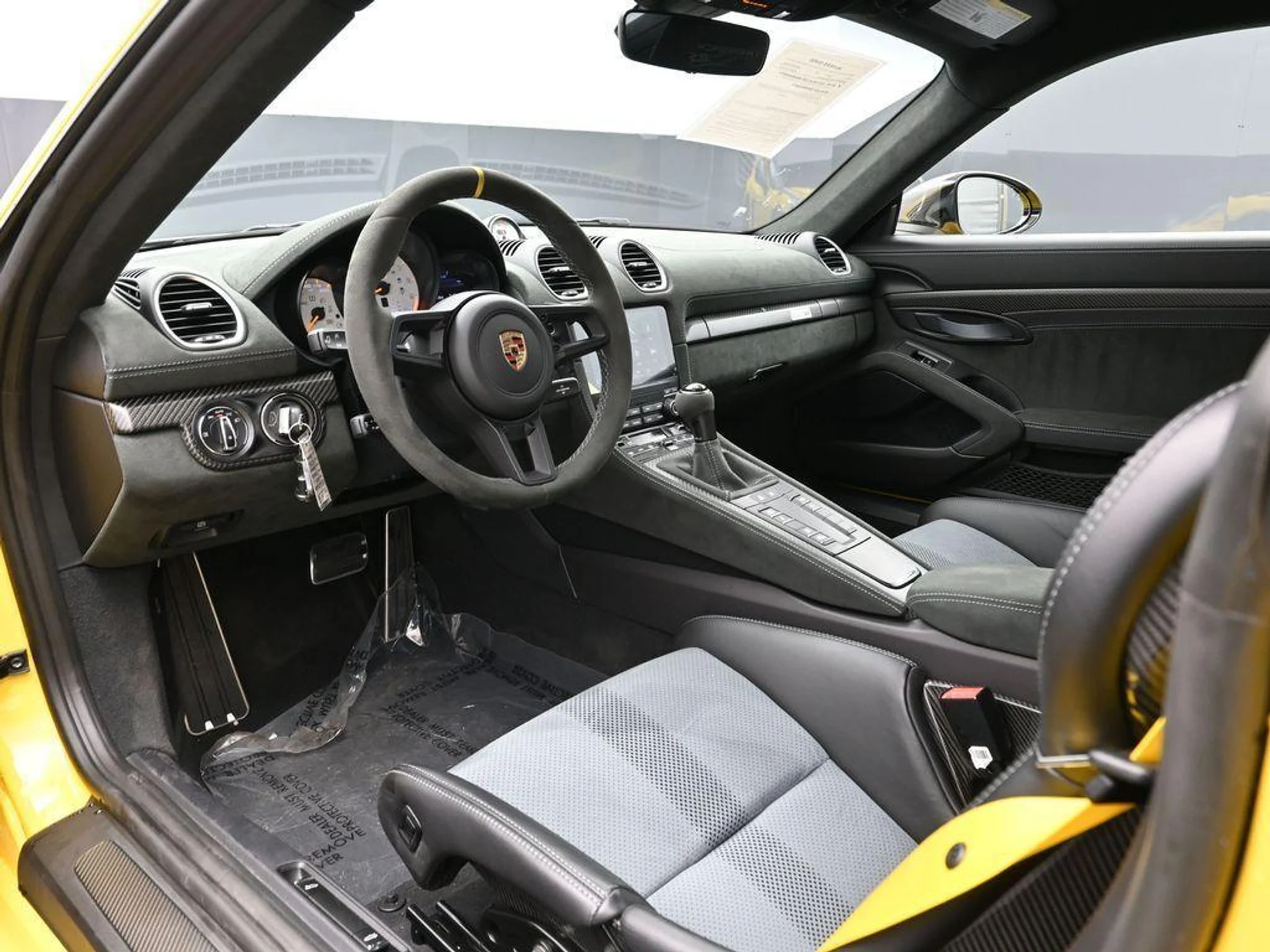 mph003_2302538903_xd_UJ_3_s_Vwez_E_Us_Wo1_iv_Glglu_N0_c5ea89900f