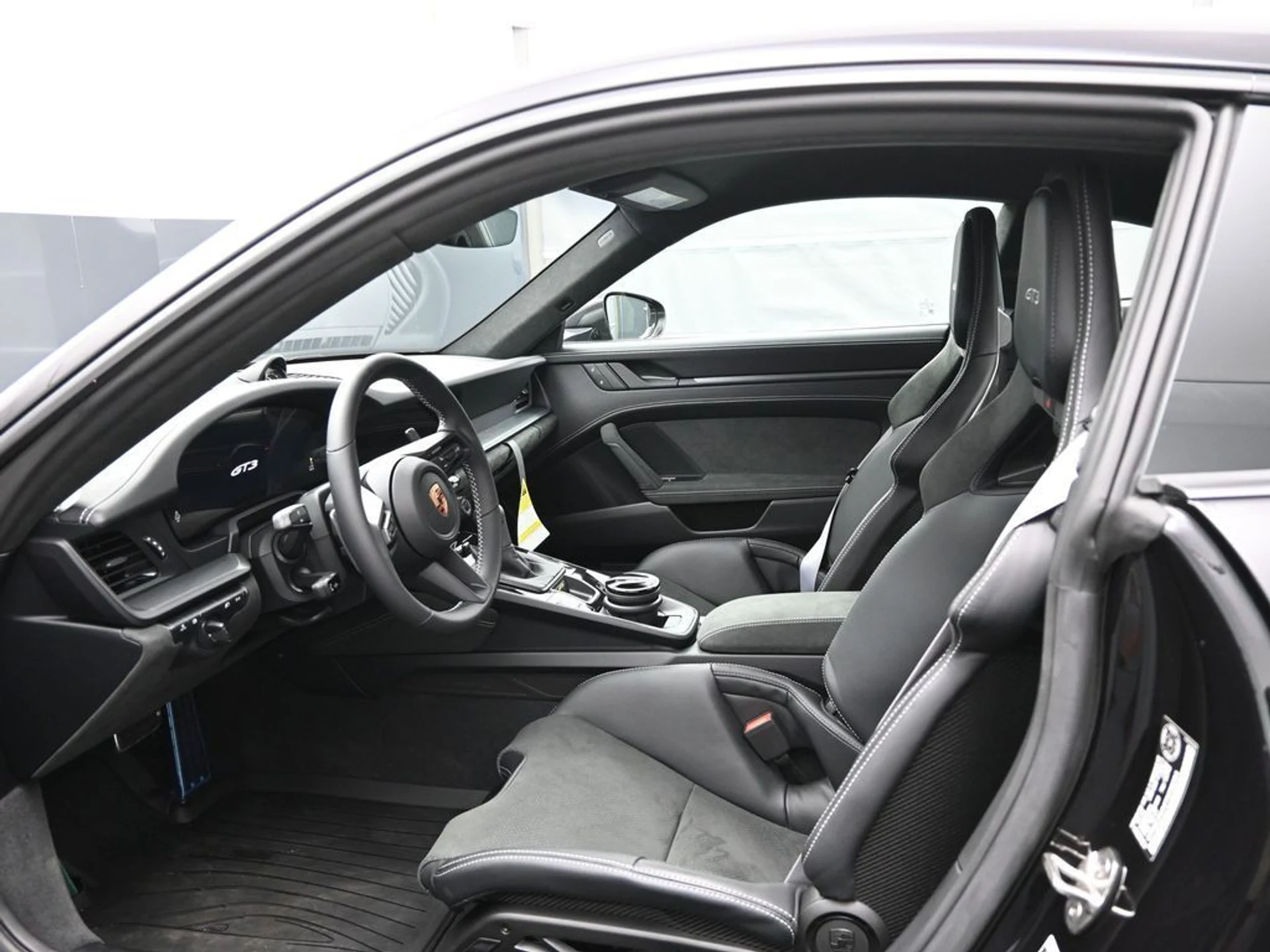 mph003_2303530466_77c7d6d15c864c636b804d46da25ab67x_466d50866c