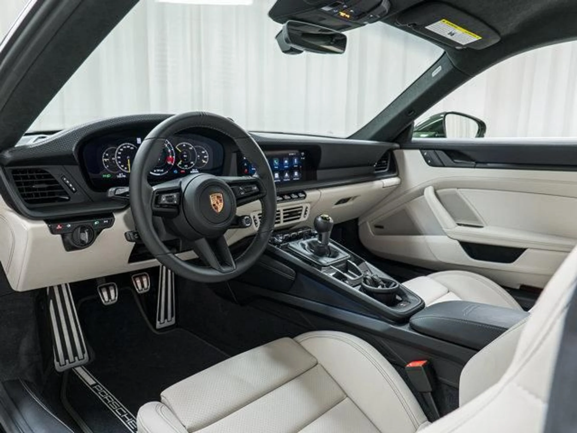 mph003_2305903819_mfg28m_H9_BRK_Ue_R_Yrt_Nu_FGCD_Mw7_Q_ea61e565b3