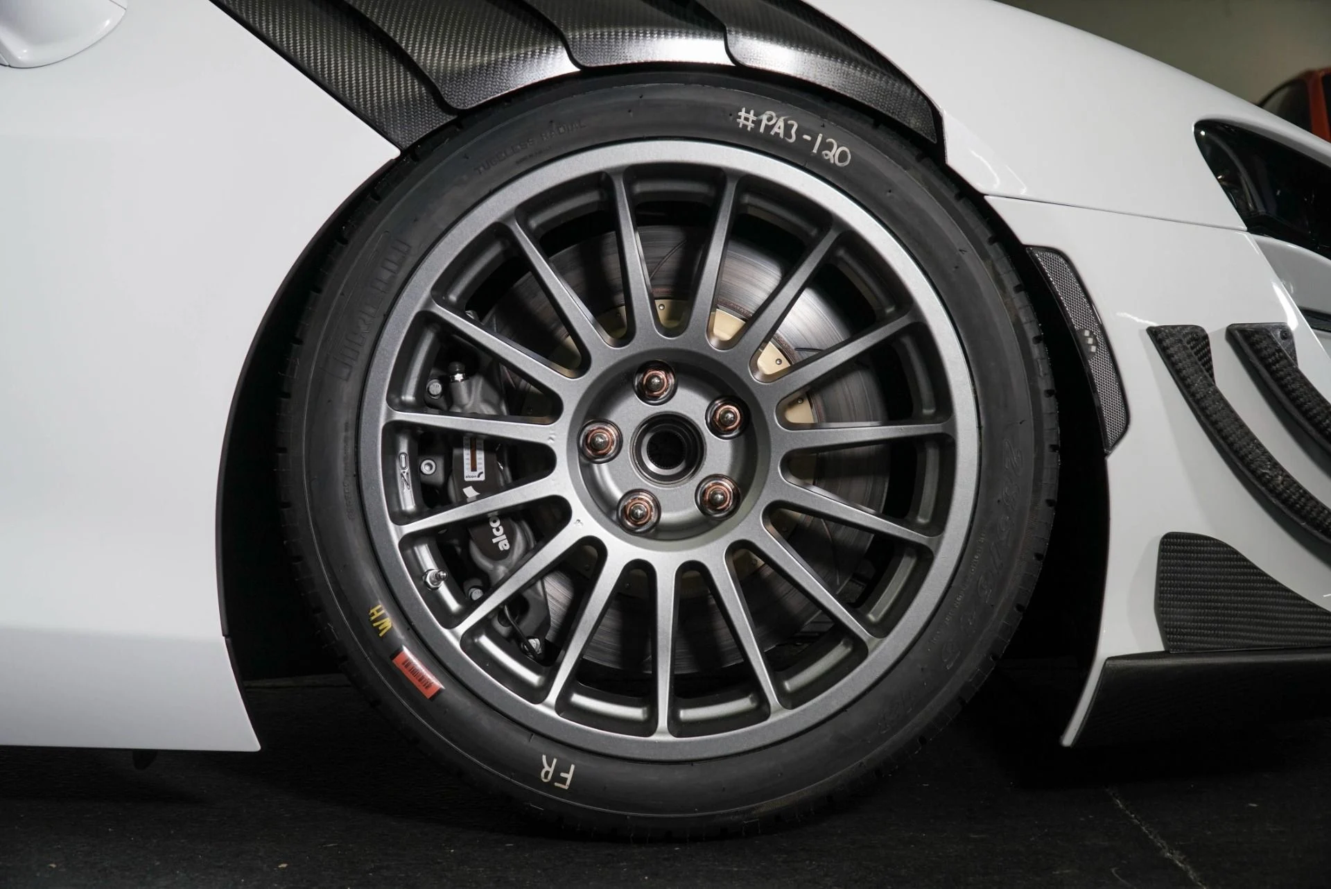 mph003_2314234731_Used_2023_Mc_Laren_Artura_Trophy_EVO_1775707442_8bd2cffb5f