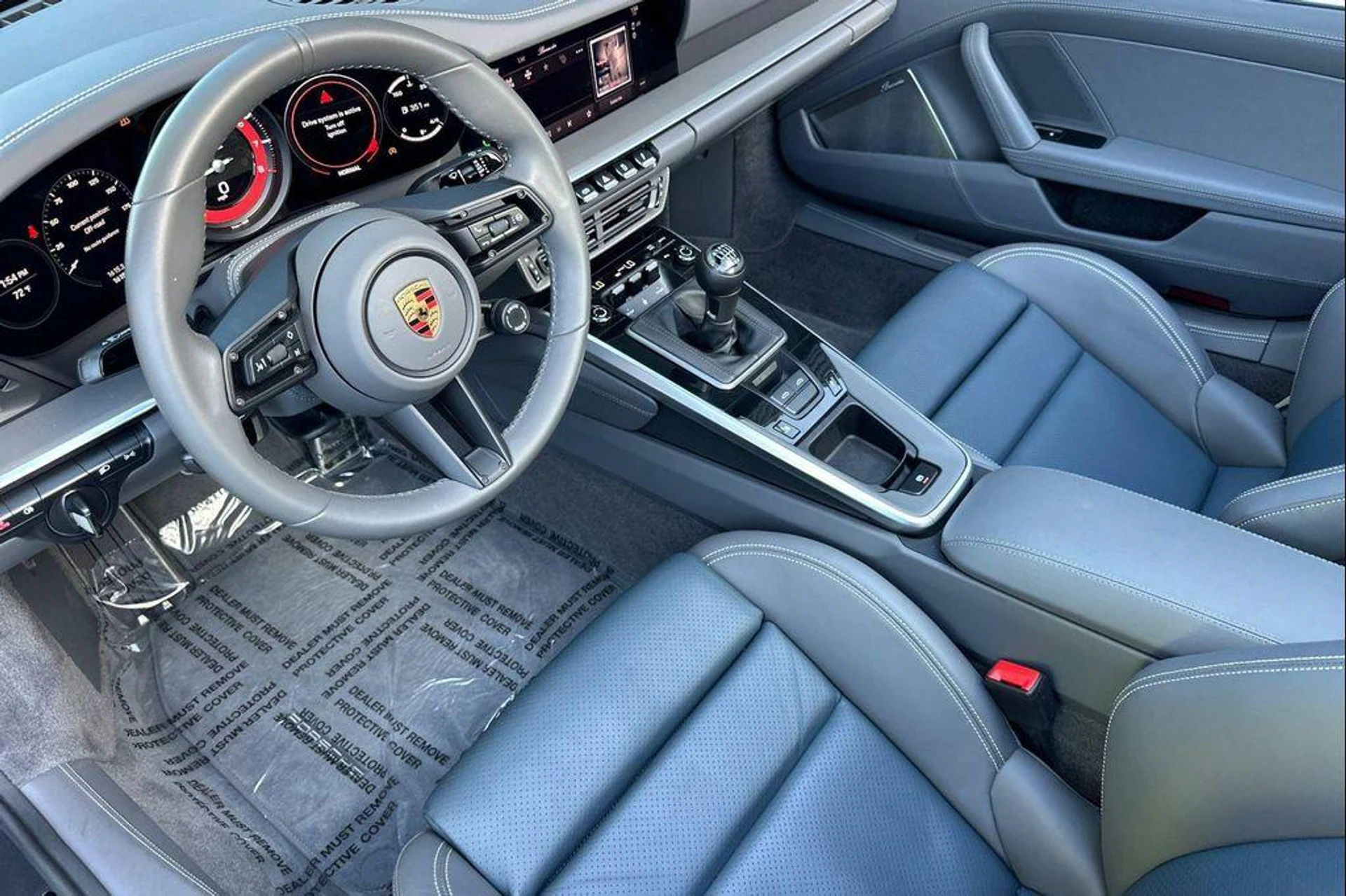 mph003_2320341906_o_Cmjk_TQF_Zue2q8_QV_9_N0_TJQUQFI_162325eedb