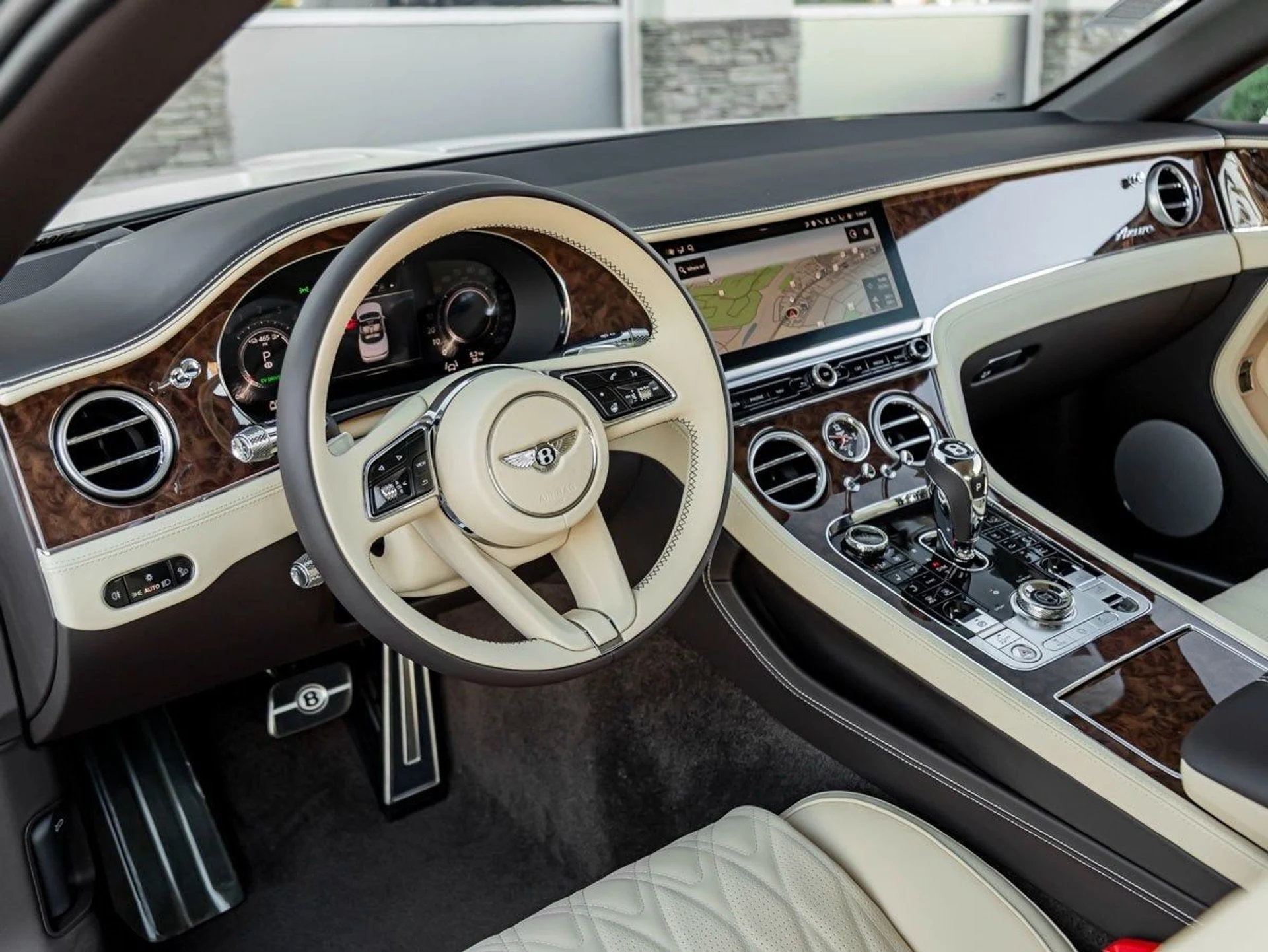 mph003_2328373150_4_1c05a39685