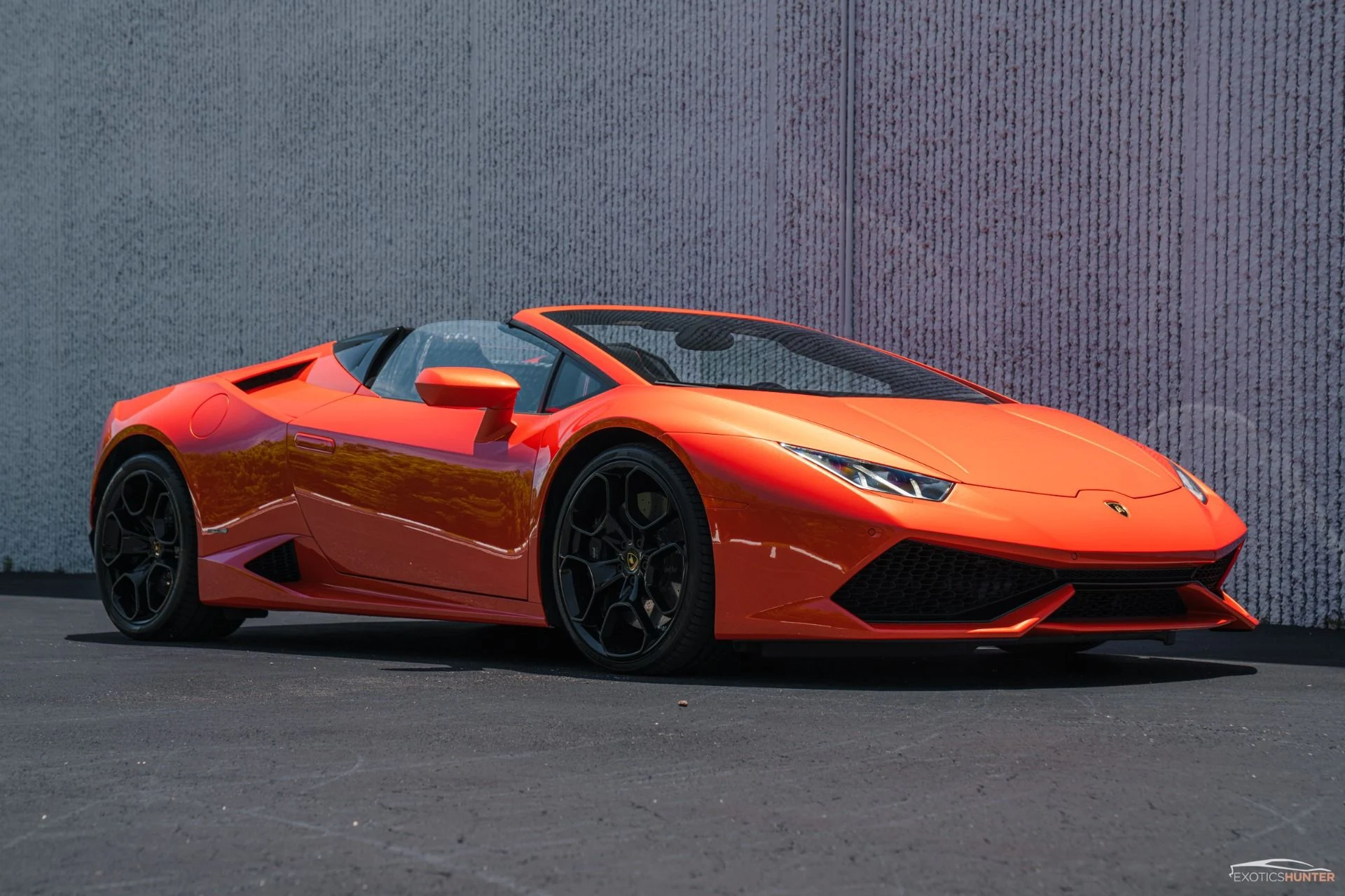 mph003_2333661880_Used_2016_Lamborghini_Huracan_LP_610_4_Spyder_1753135594_c20f944bf8