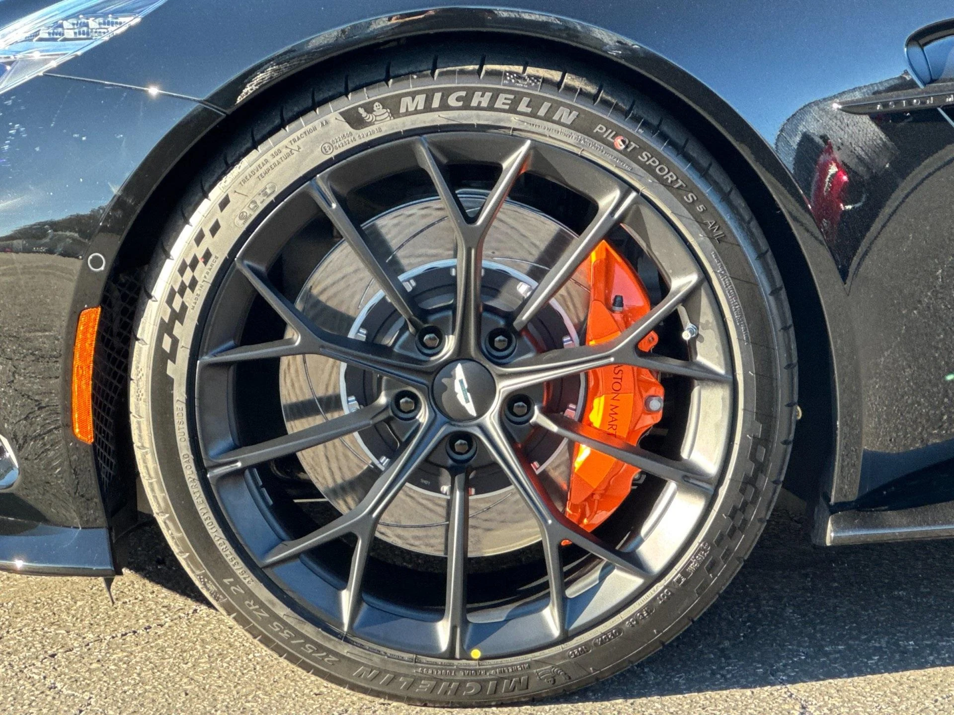 mph003_2339645951_New_2026_Aston_Martin_Vantage_S_1768403587_d067aacc94