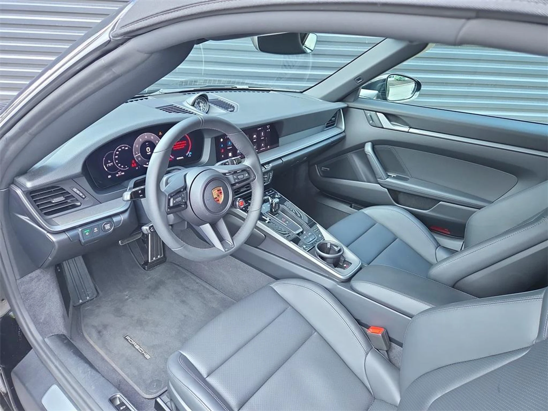 mph003_2344189435_5_L9vo_M_Egl_Mhb_S2_L_Qt_Bg_1_F_Pt_Jk_abd4c158e7