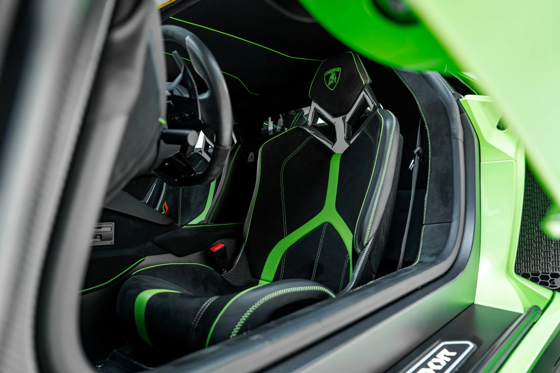 mph003_2348448088_Used_2019_Lamborghini_Aventador_LP_770_4_SVJ_1789598463_c097e83a93