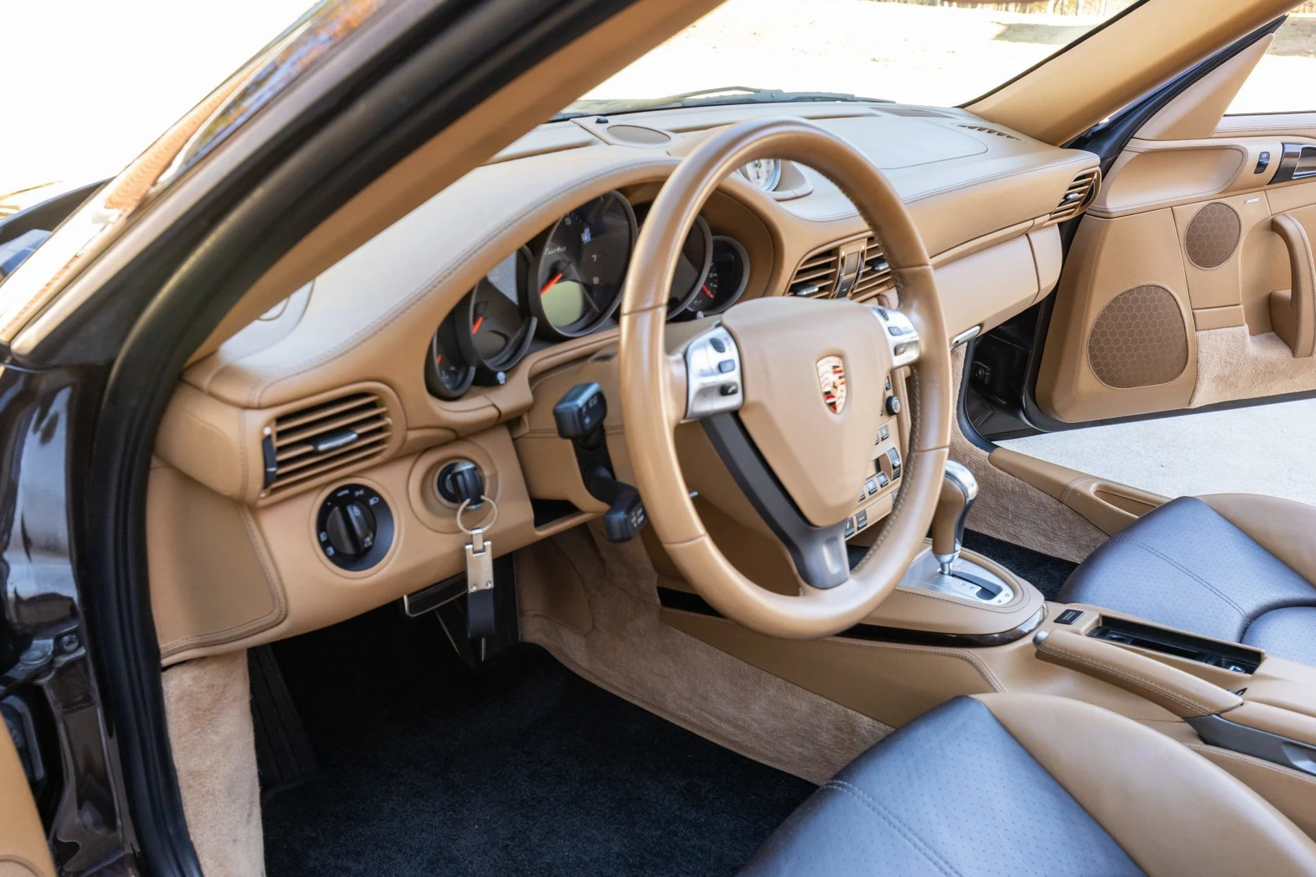 mph003_2358213416_cbe0c2c367eb6de66f67b7c4cf61e981x_15ca628dfe