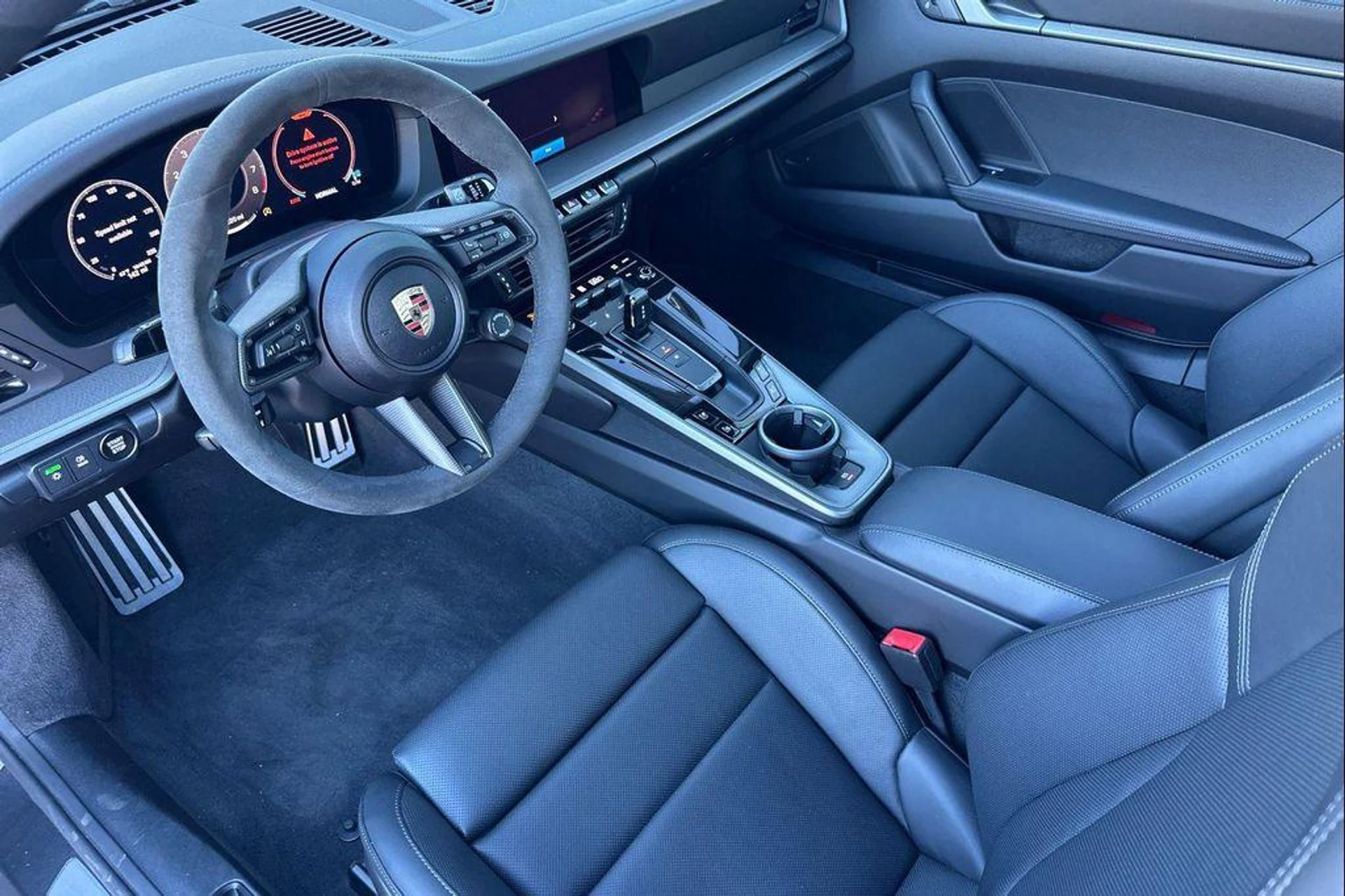 mph003_2377104017_Lbr_Vh_X_Gz_M_Dk_Cf_E_Yvfewm_N_Ux_BLRM_80f608627d