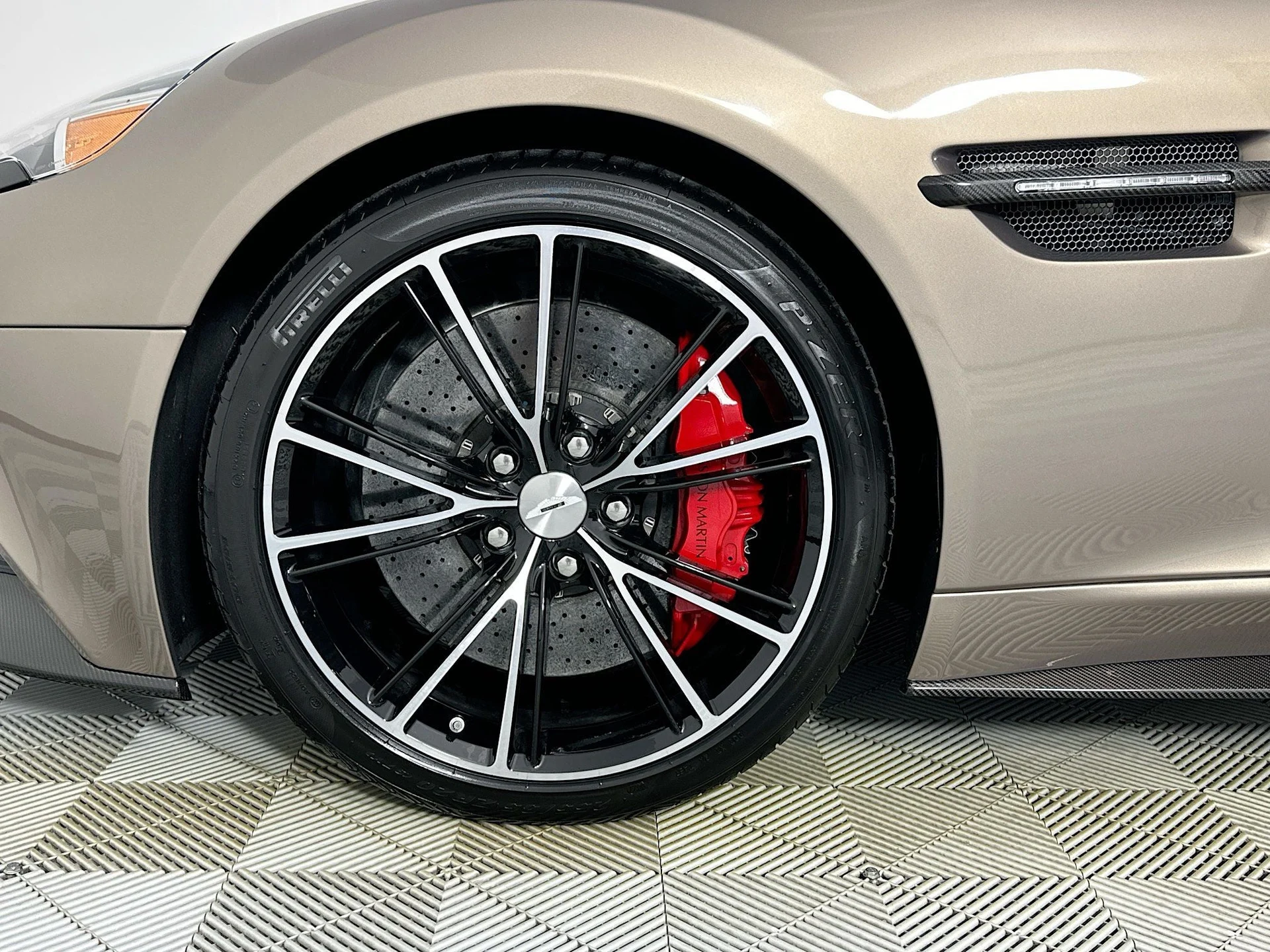 mph003_2377107783_4_a5d4888d17