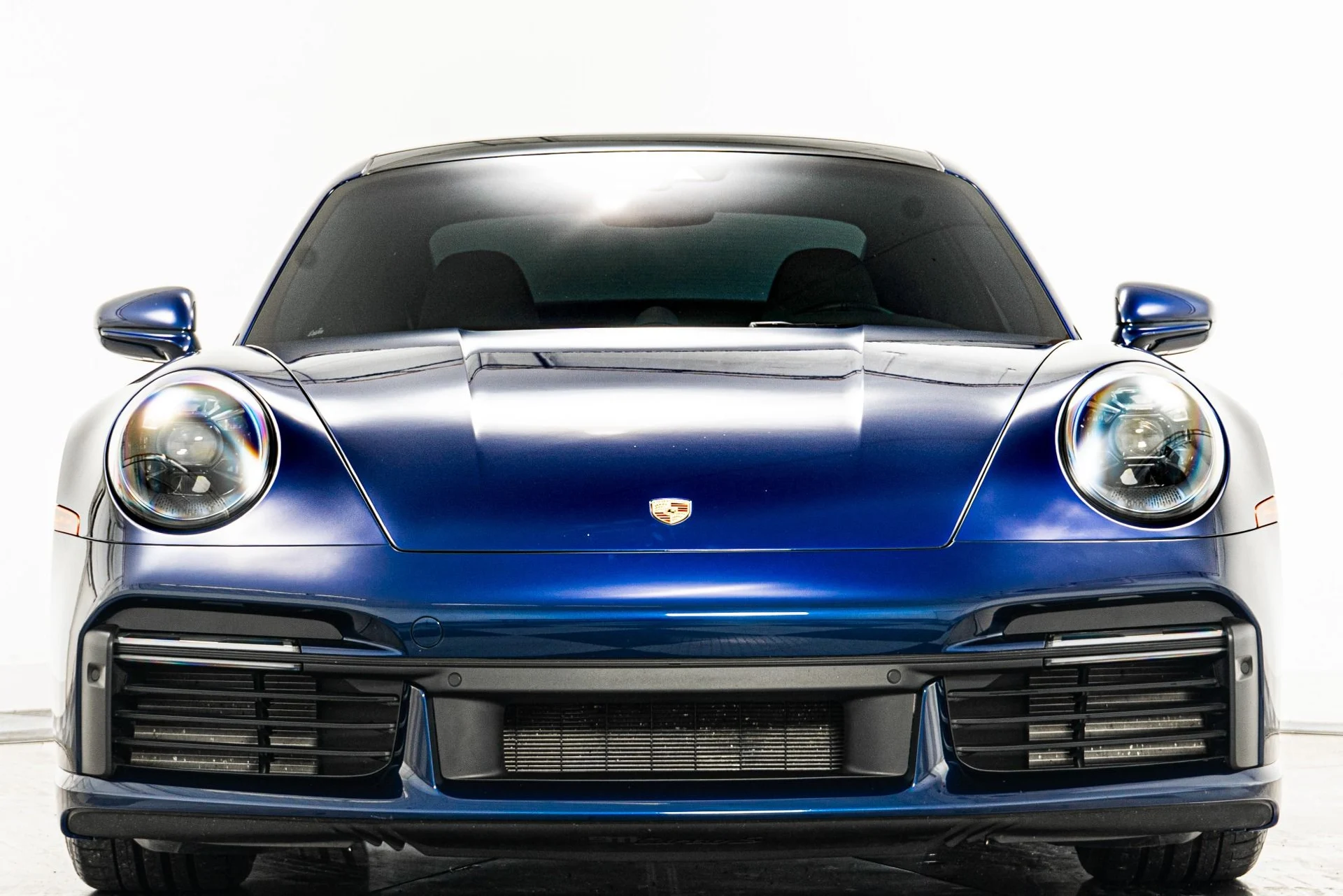 mph003_2381788175_Used_2022_Porsche_911_Turbo_S_1758922499_8fa35073b1