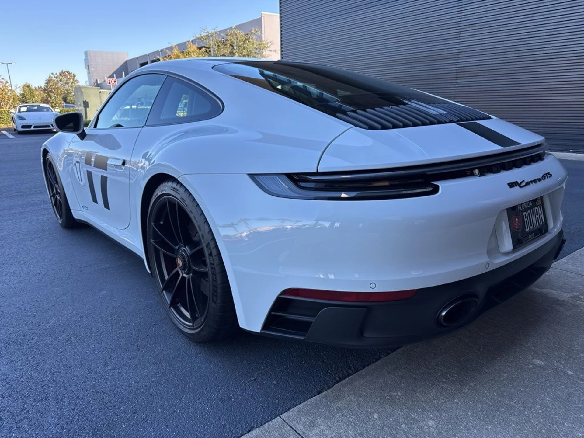 mph003_2383409364_dee1eb771a56ce753f56991216cd17eex_2f8d5537b2