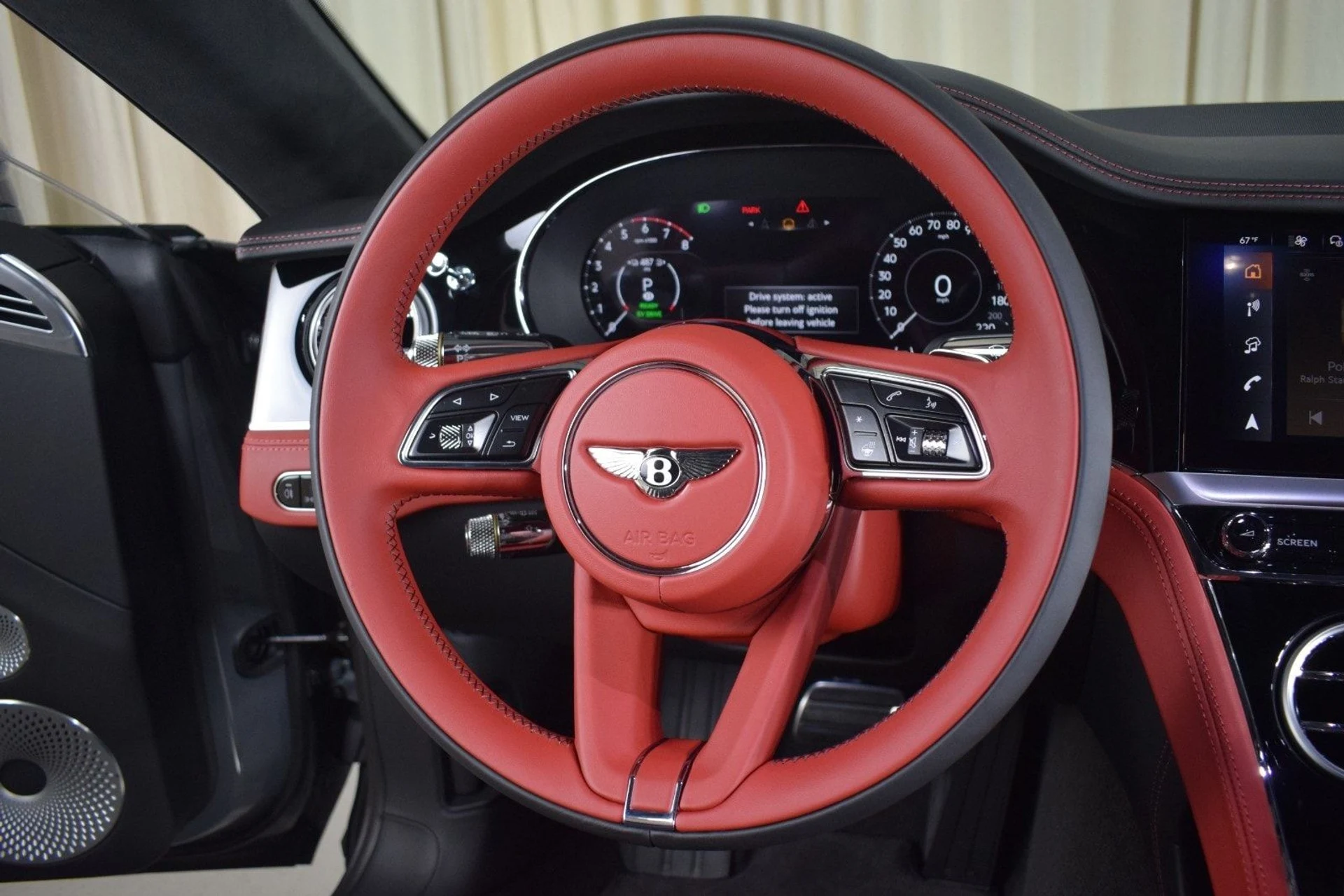 mph003_2384055597_325a3275f954cfb5483fceeb5aa49561x_6d5bffc8ba